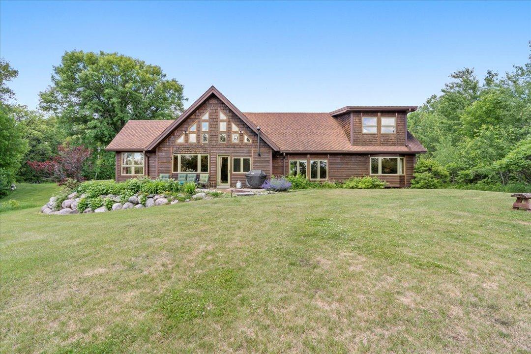 57800 Great River Road Property Photo 1
