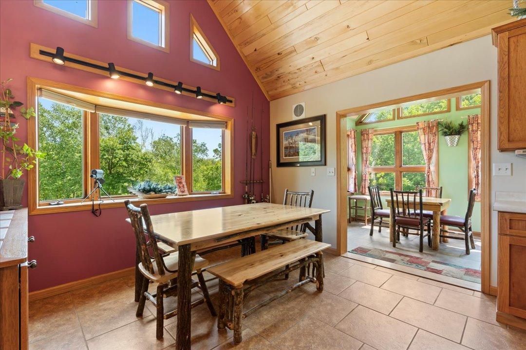 57800 Great River Road Property Photo 8