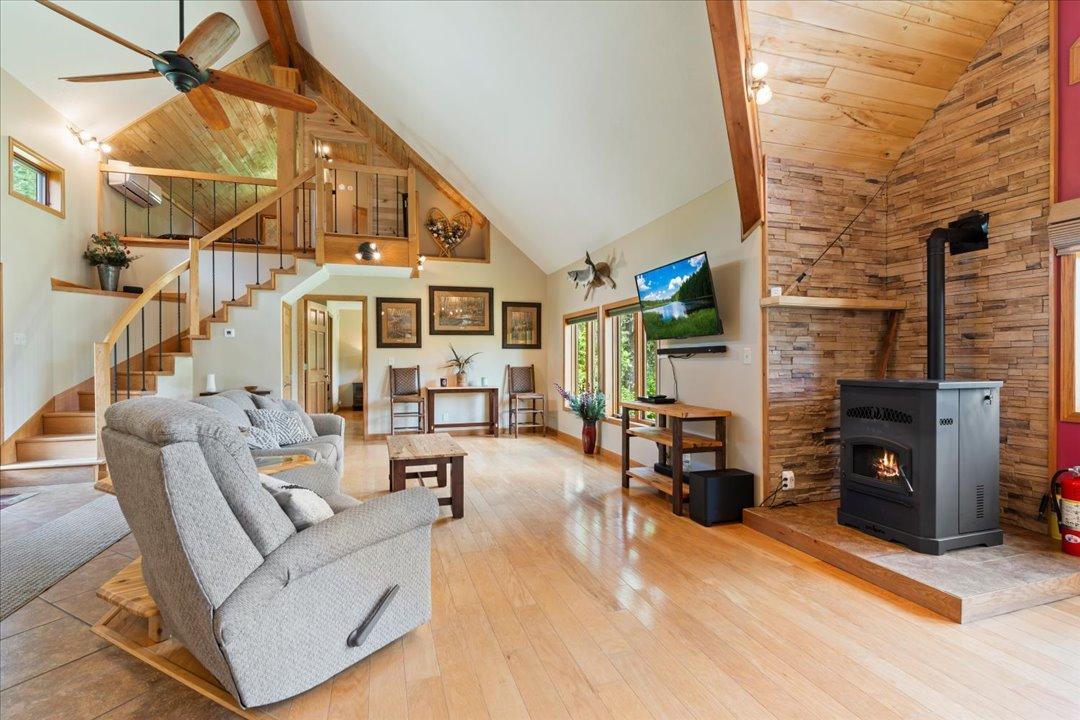 57800 Great River Road Property Photo 12