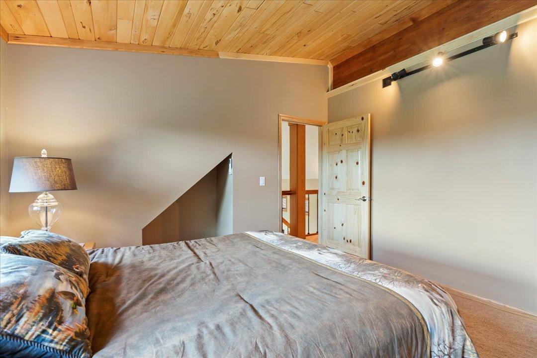 57800 Great River Road Property Photo 27