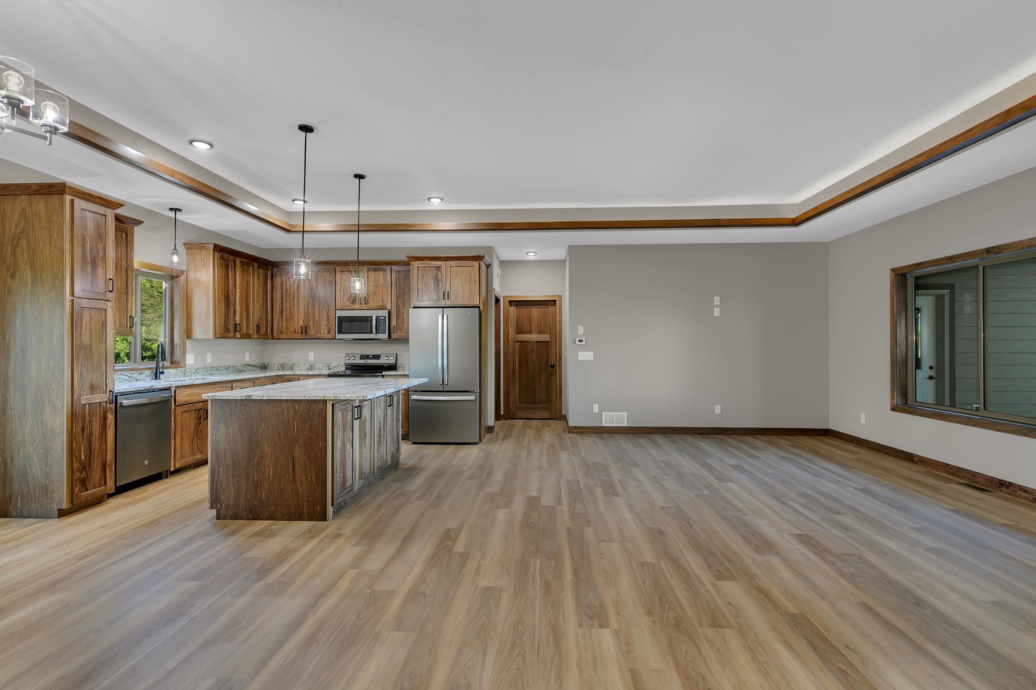 1191 208th Street E Property Photo 5
