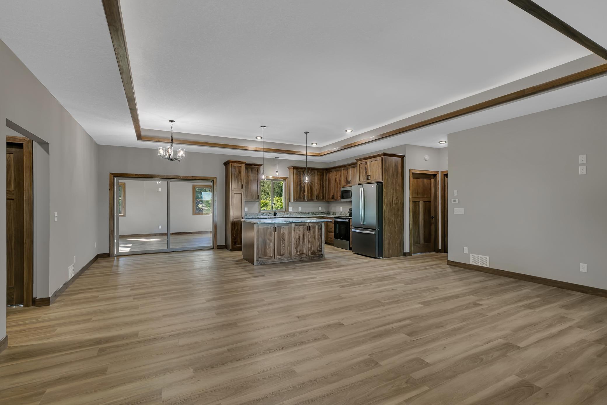 1191 208th Street E Property Photo 6
