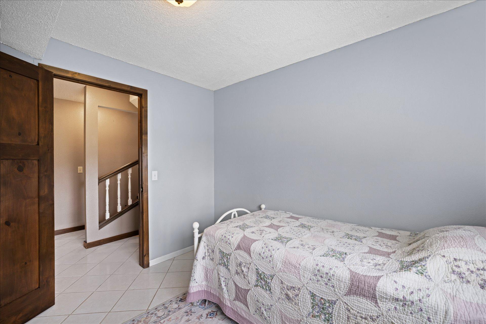 9260 Highway 95 Ne Property Photo 22