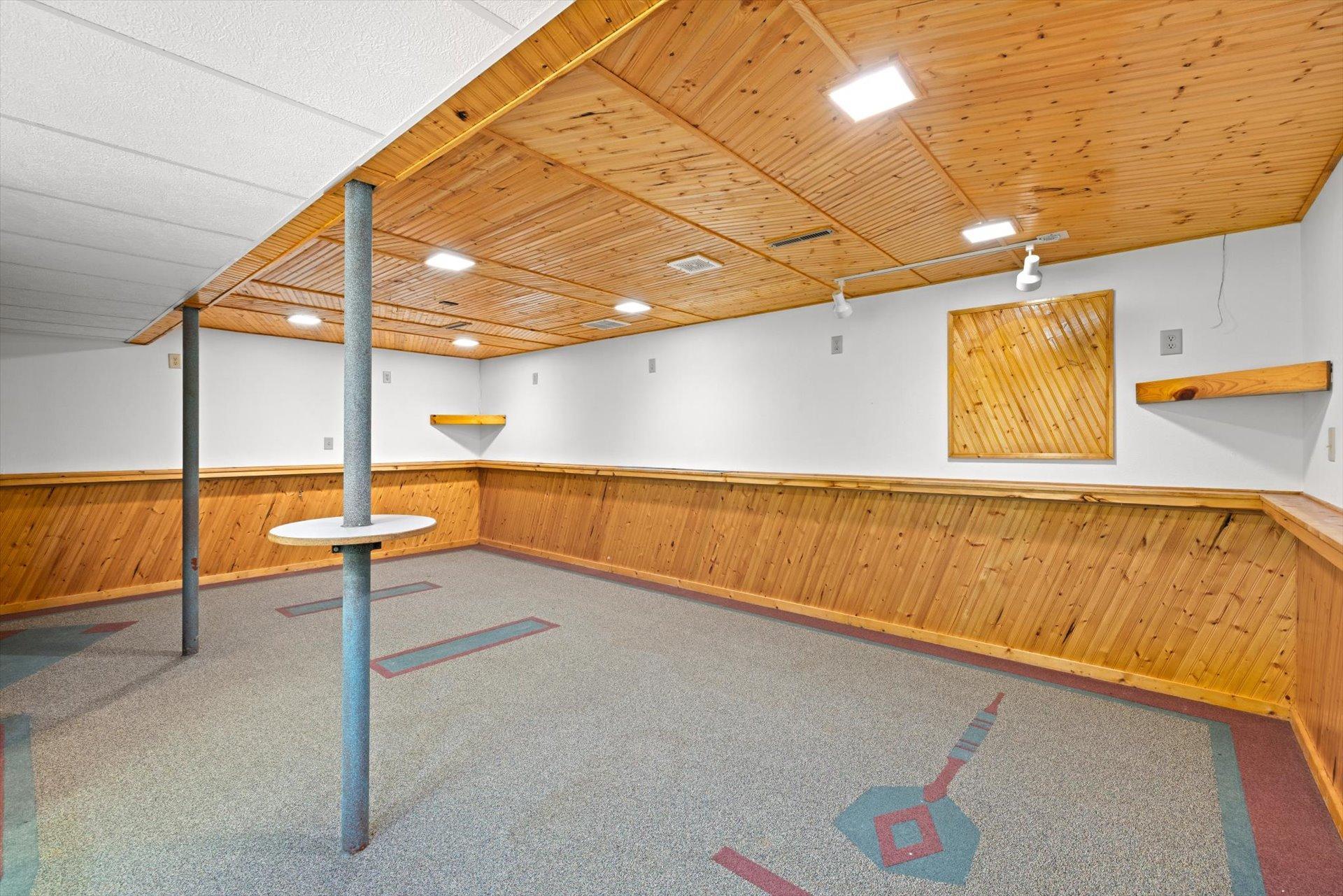 9260 Highway 95 Ne Property Photo 29