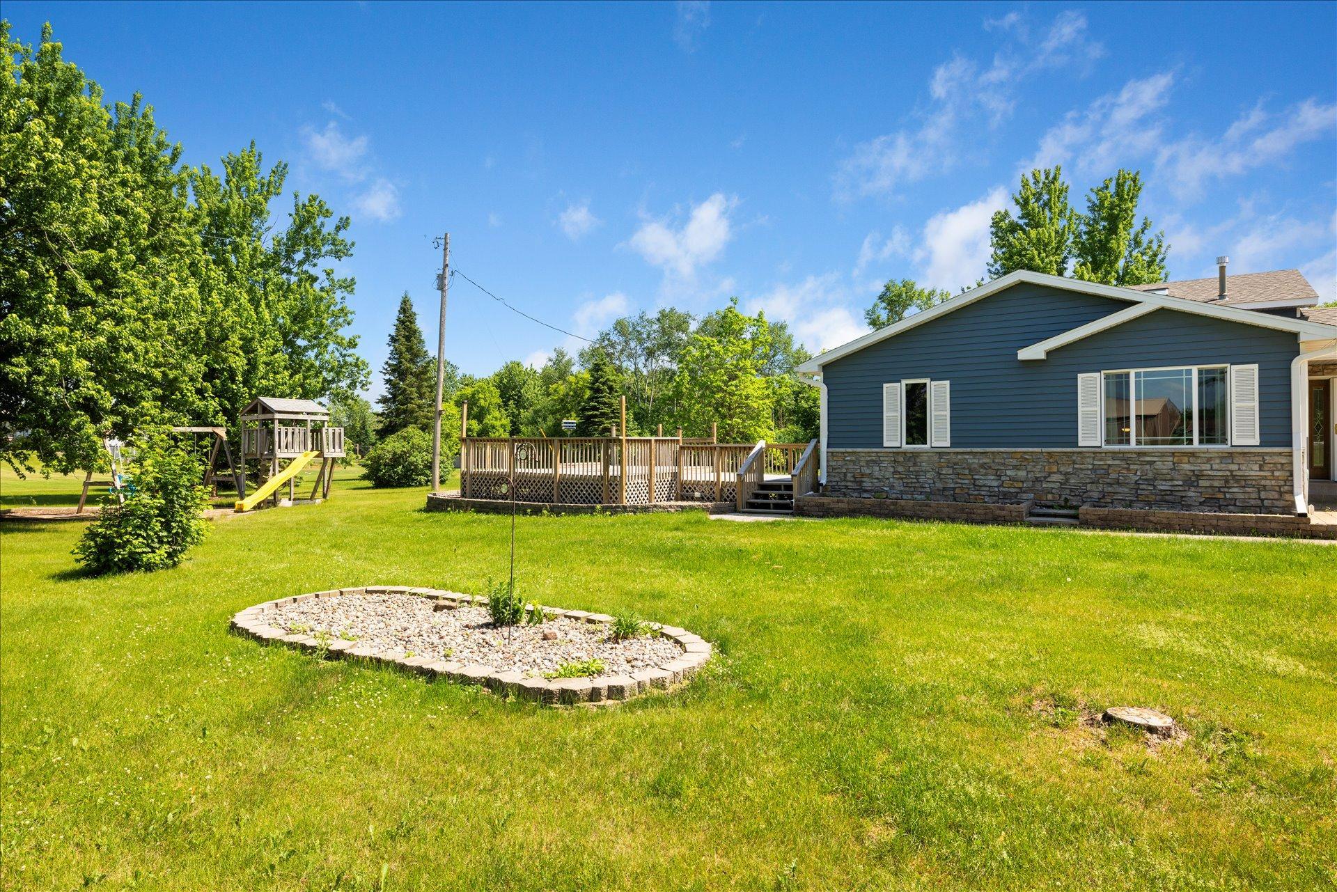 9260 Highway 95 Ne Property Photo 34