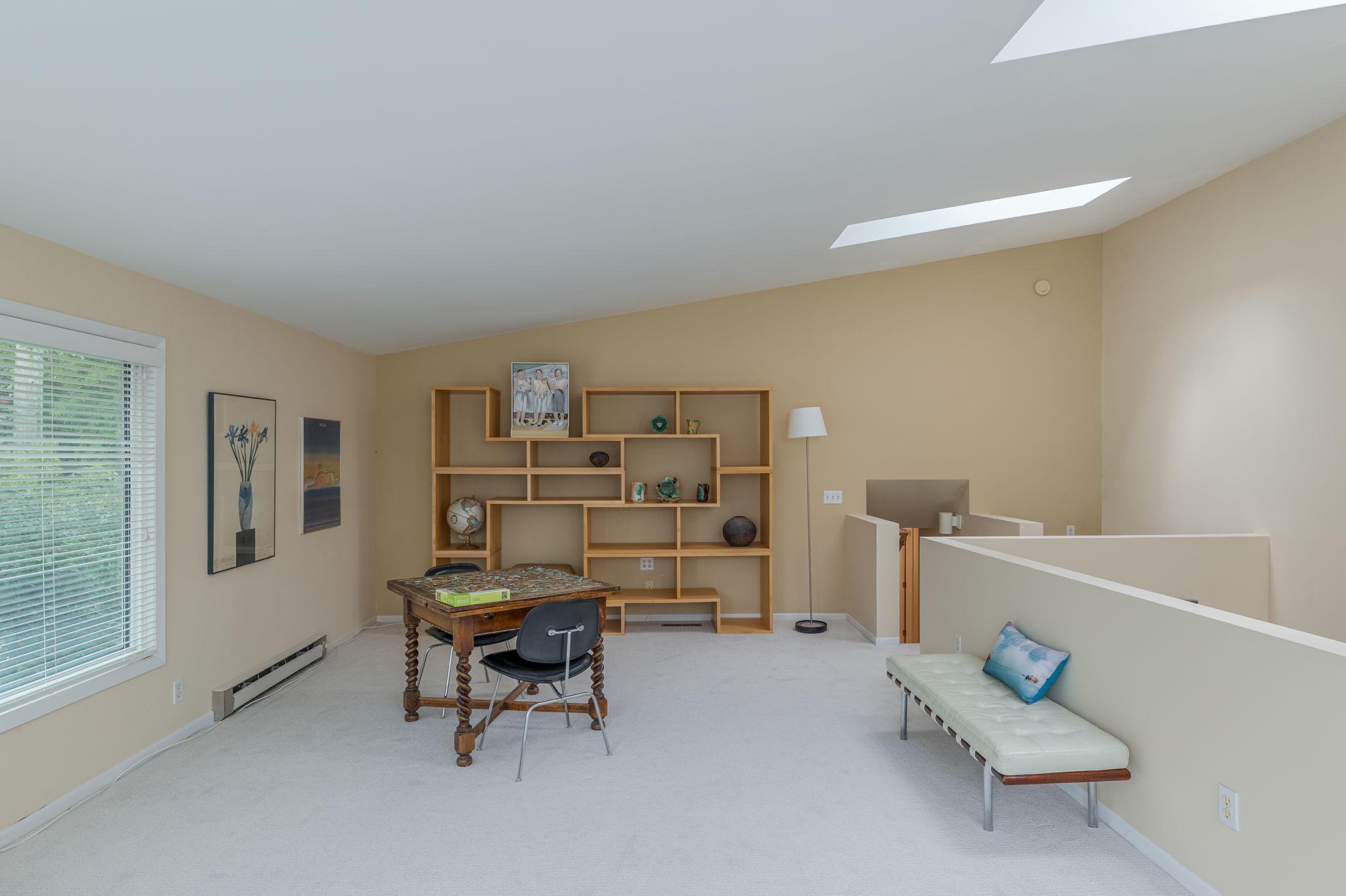 2191 Edgcumbe Road Property Photo 36