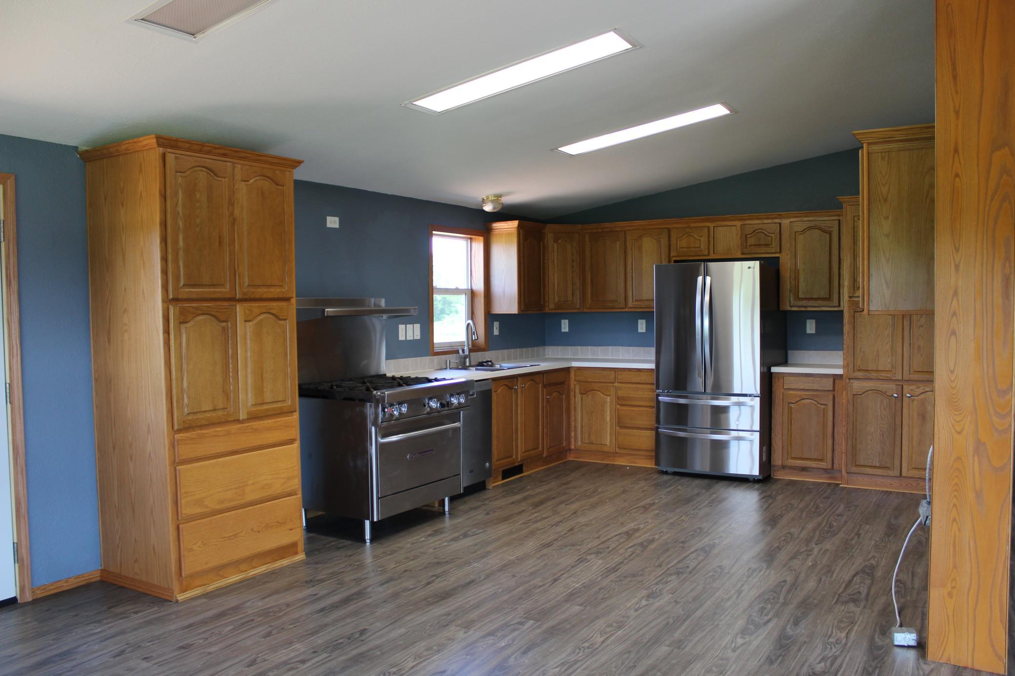 3186 Harbor Street Property Photo 8