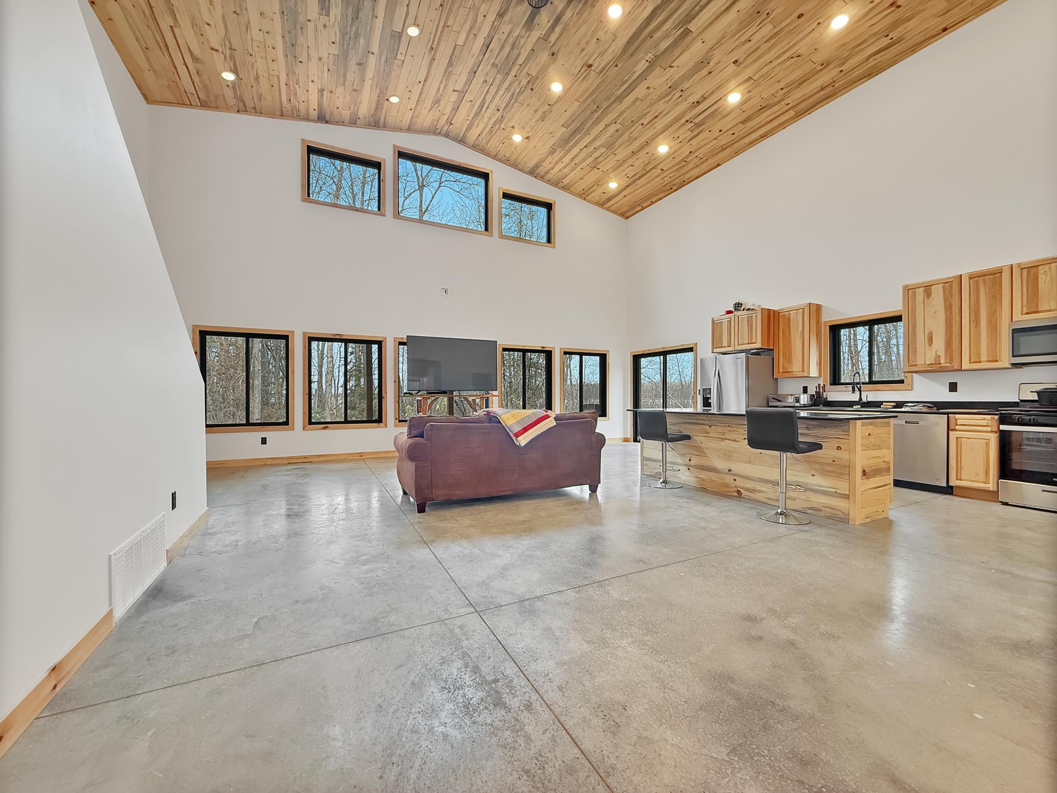 15215 Werner Road Nw Property Photo 5
