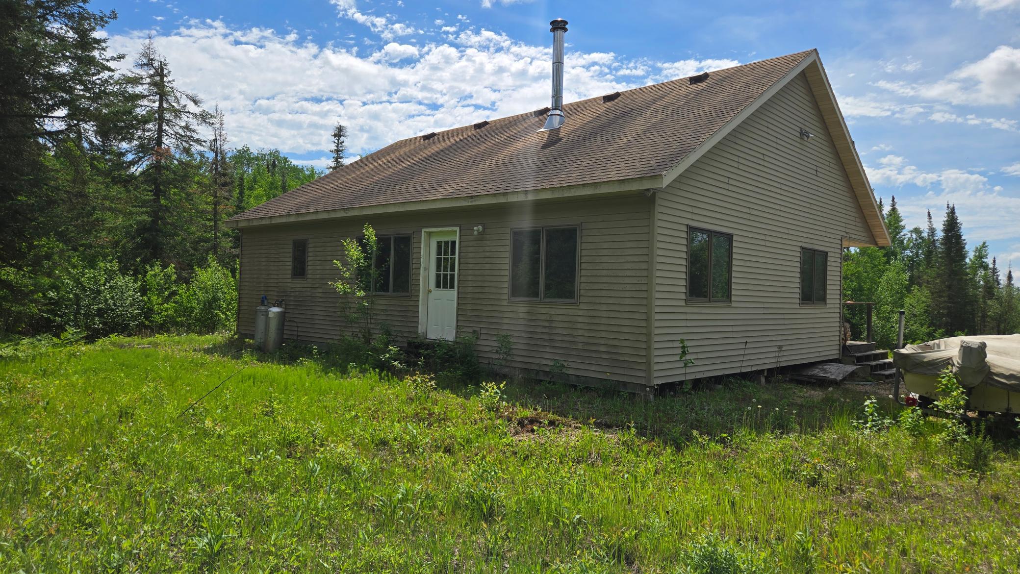 5142 Wolf Knoll Road Property Photo 7