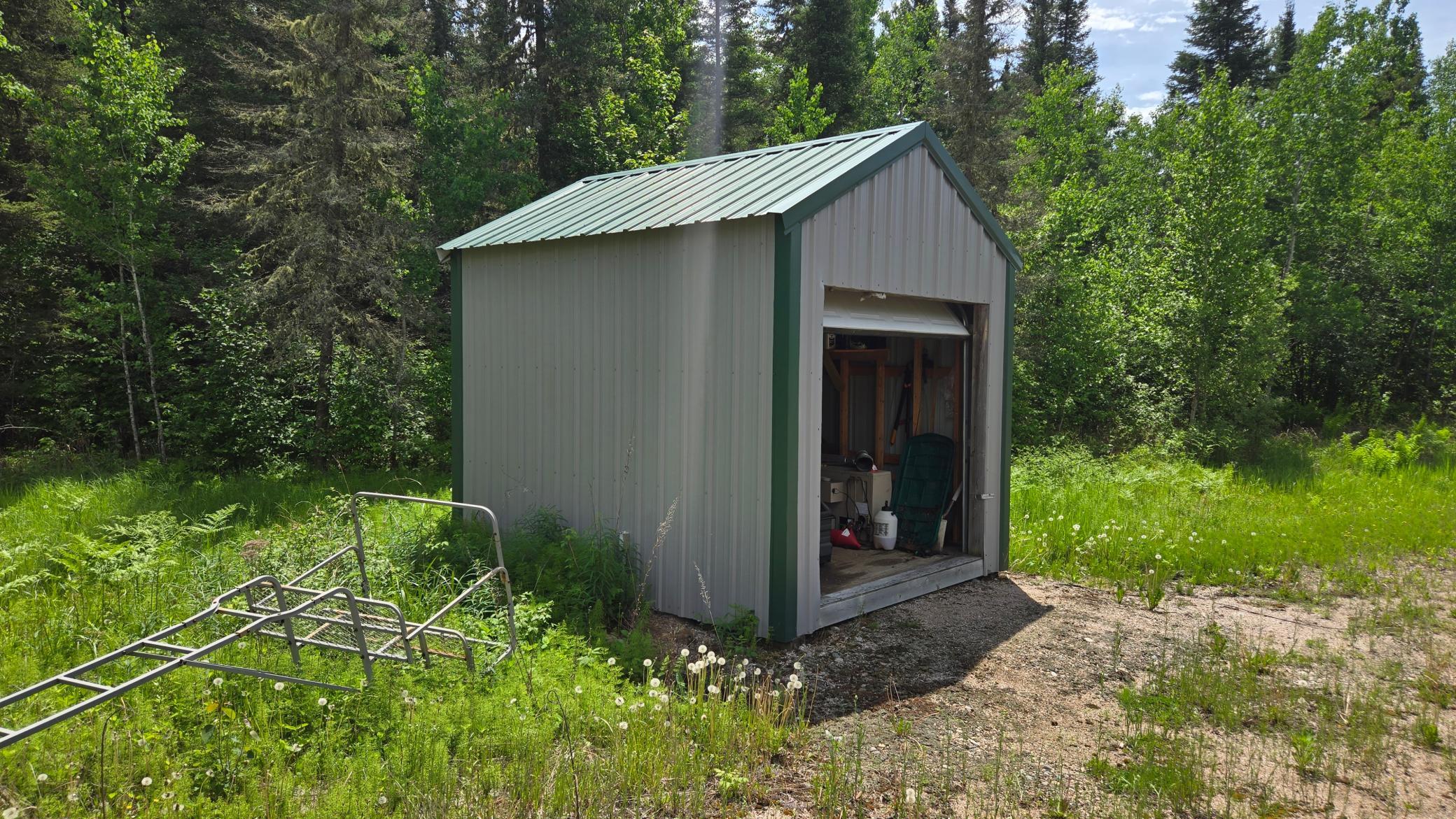 5142 Wolf Knoll Road Property Photo 8