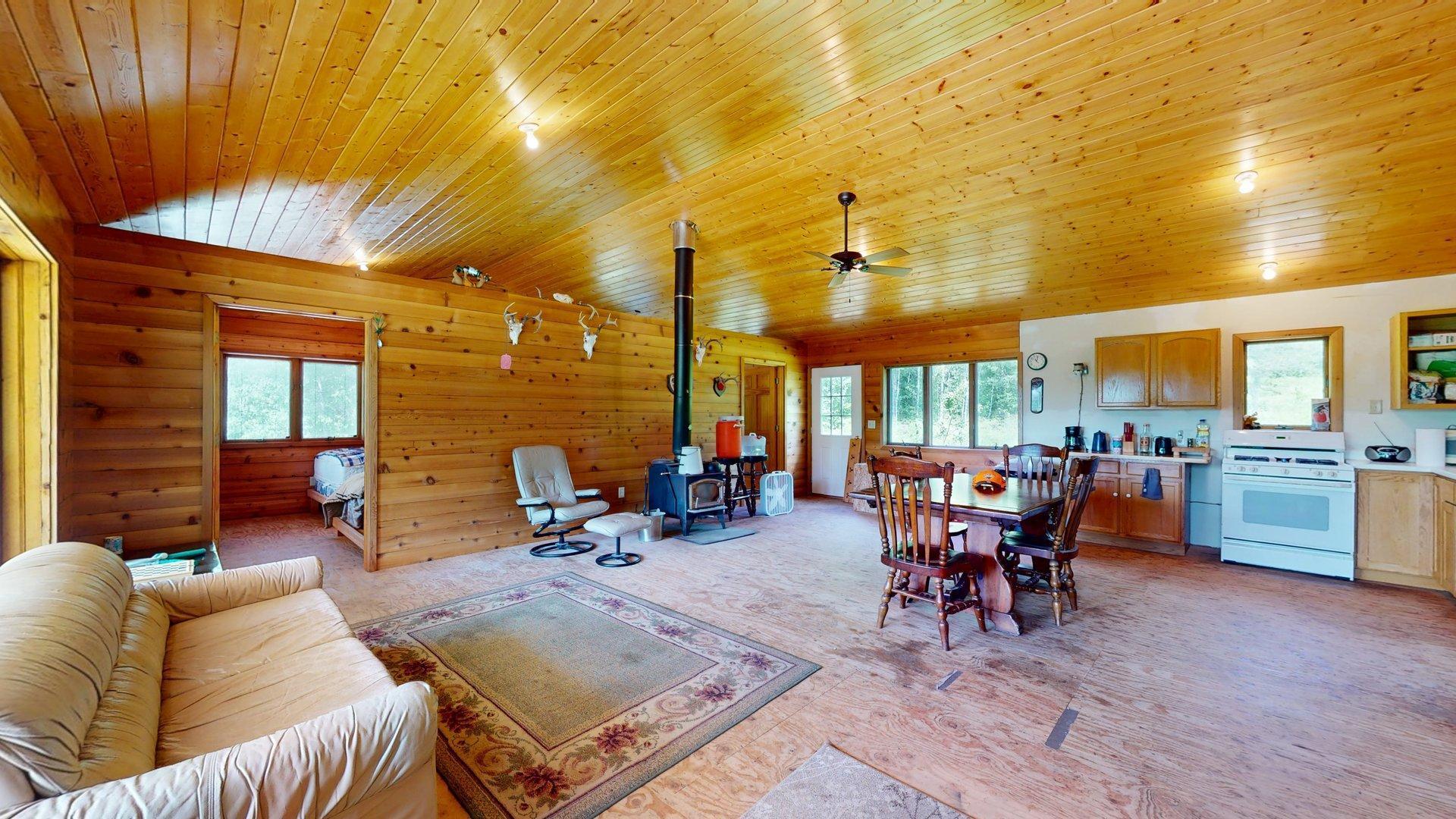 5142 Wolf Knoll Road Property Photo 15