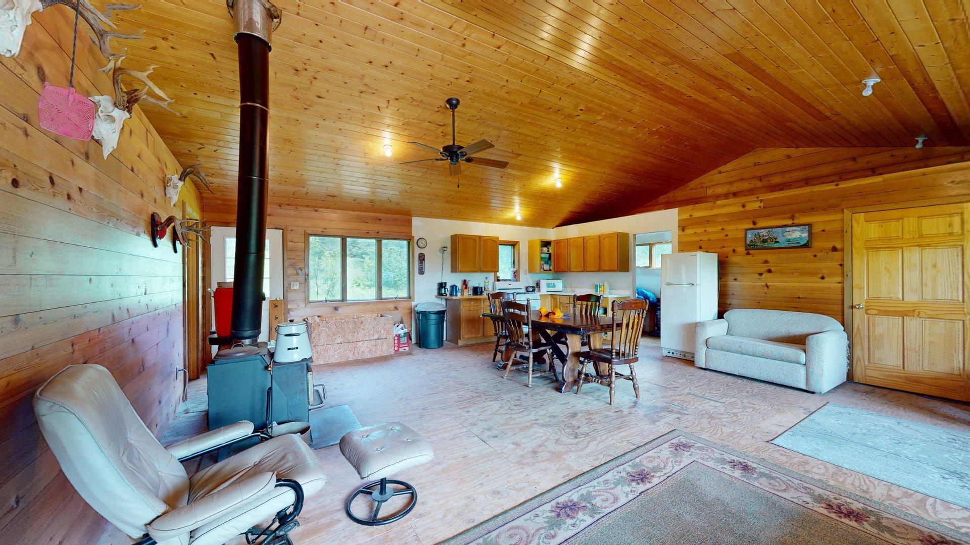 5142 Wolf Knoll Road Property Photo 16