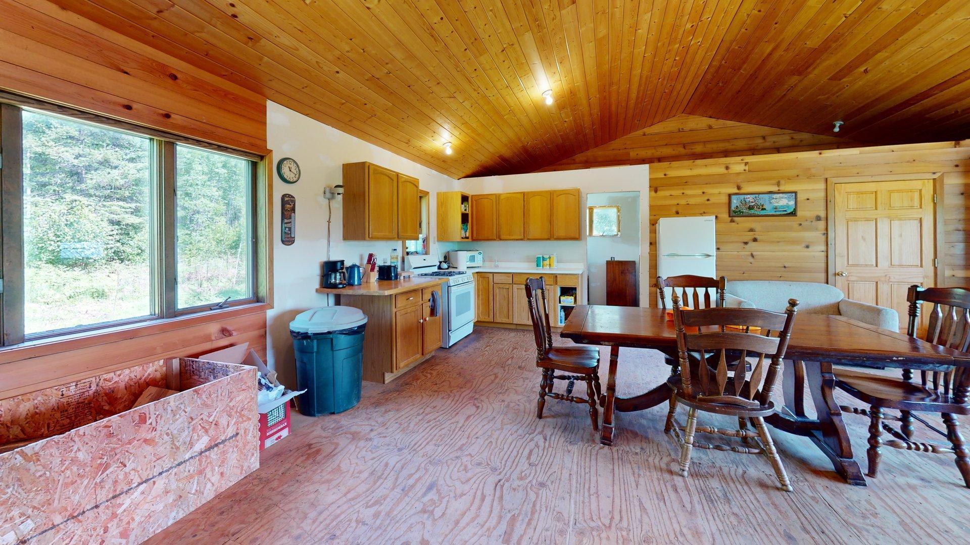 5142 Wolf Knoll Road Property Photo 17