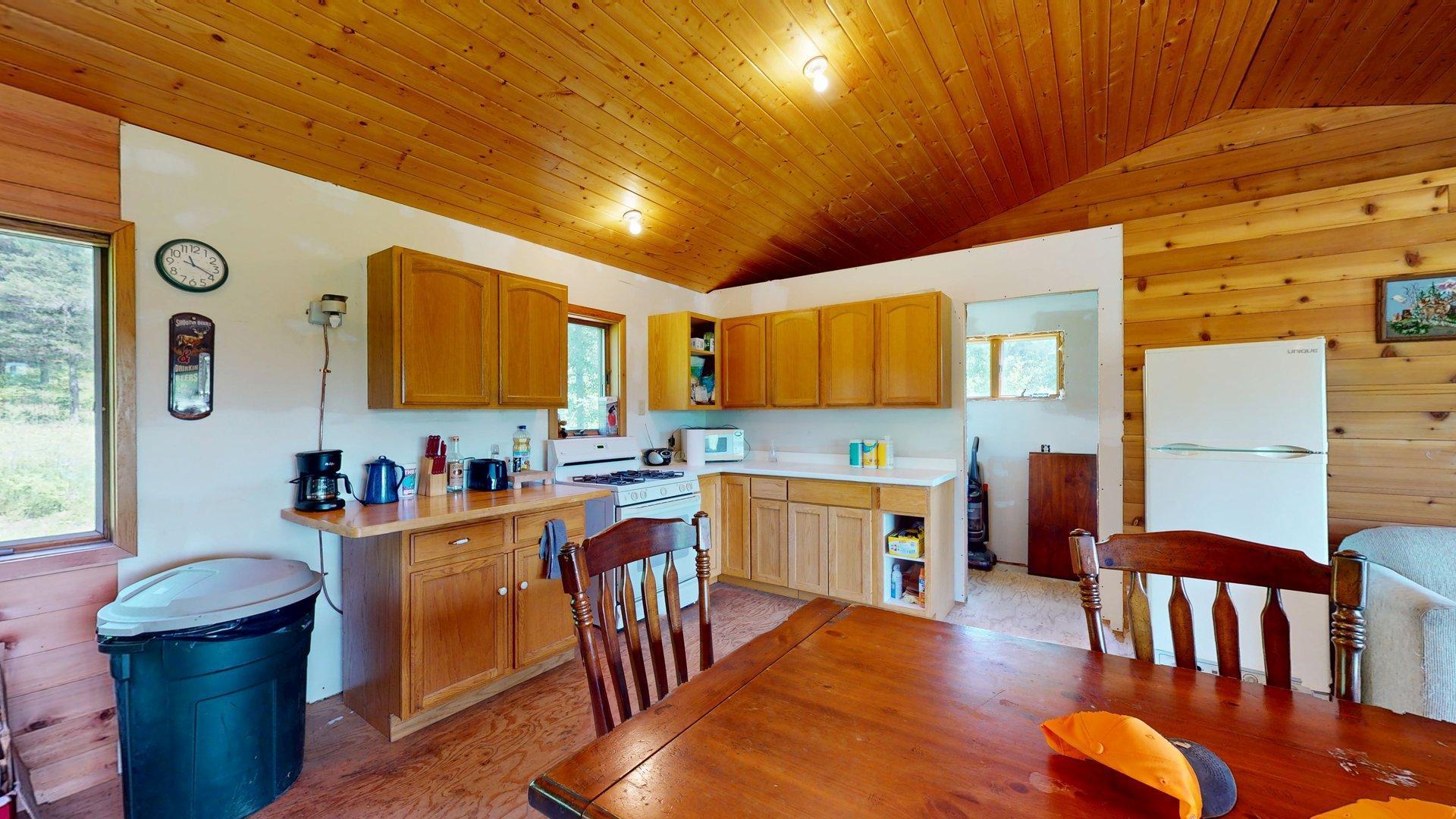 5142 Wolf Knoll Road Property Photo 18