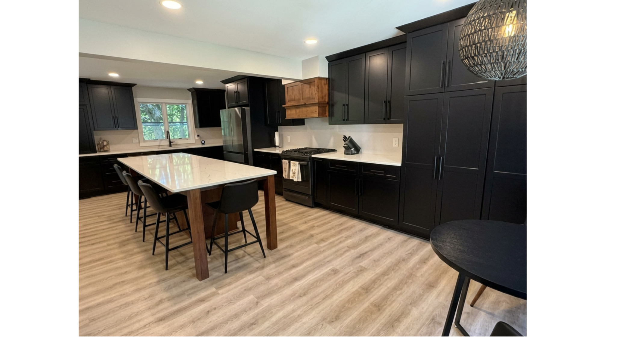 817 17th Street Property Photo 12