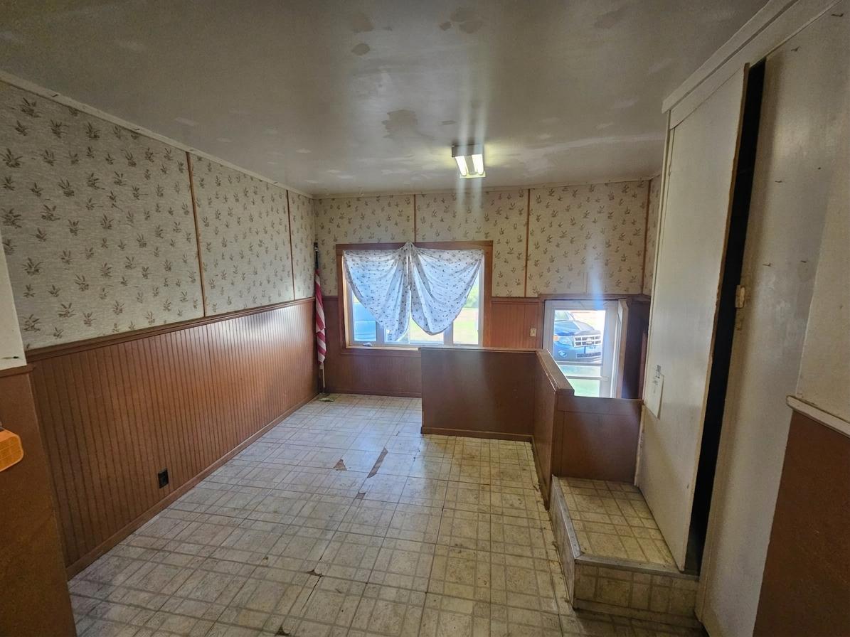 406 4th Street Sw Property Photo 6