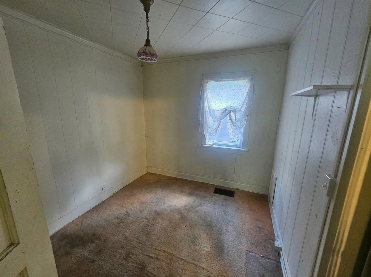 406 4th Street Sw Property Photo 8
