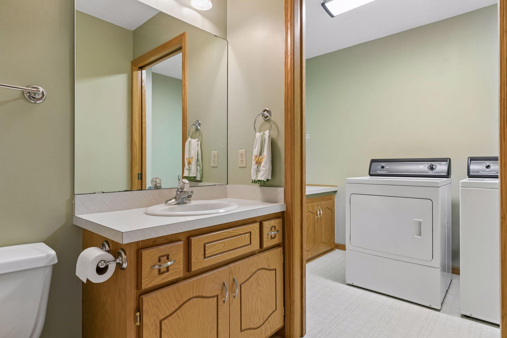 710 Emerald Ridge Property Photo 34