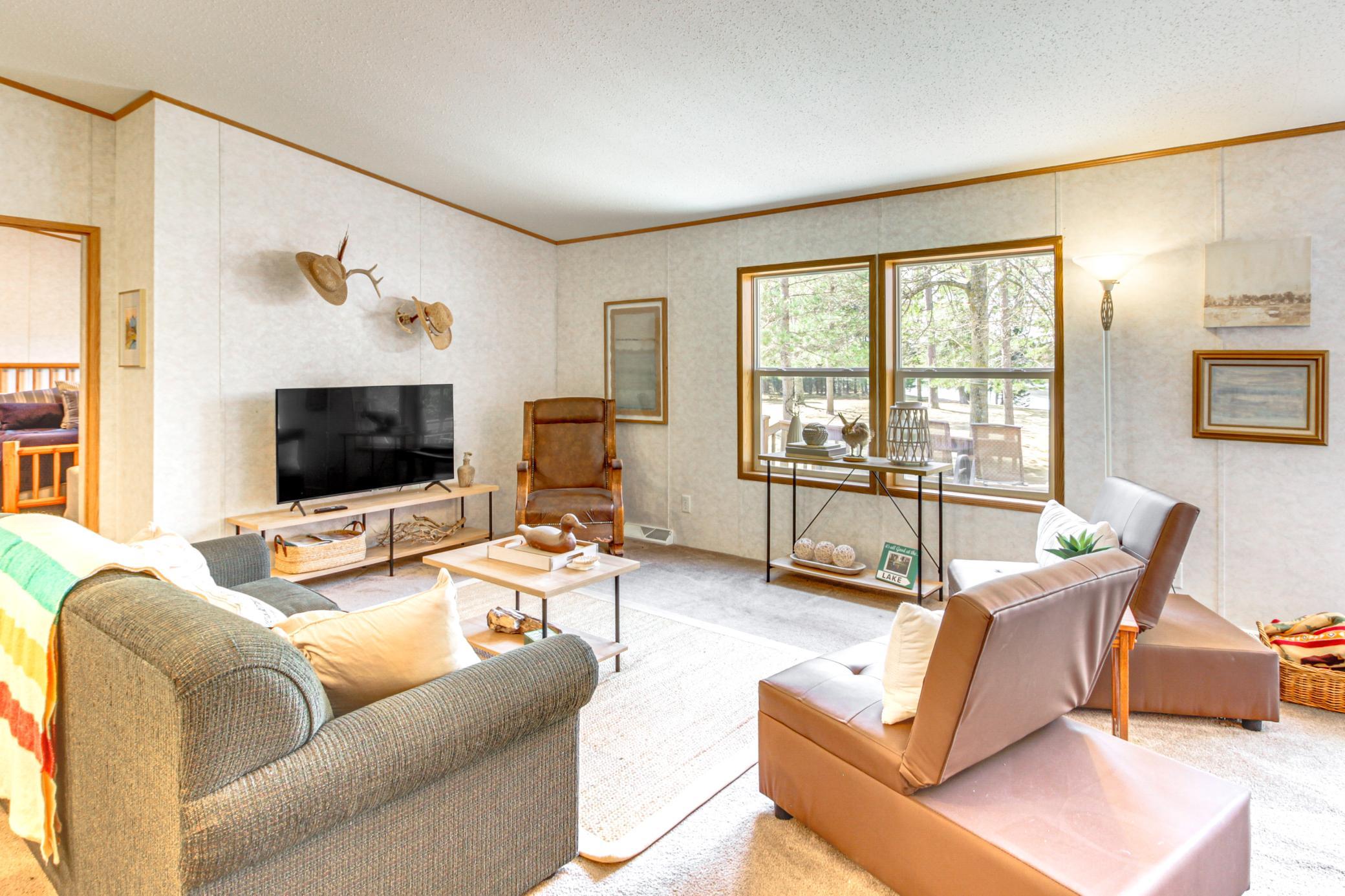 6242 Hendricks Haven Road Ne Property Photo 10