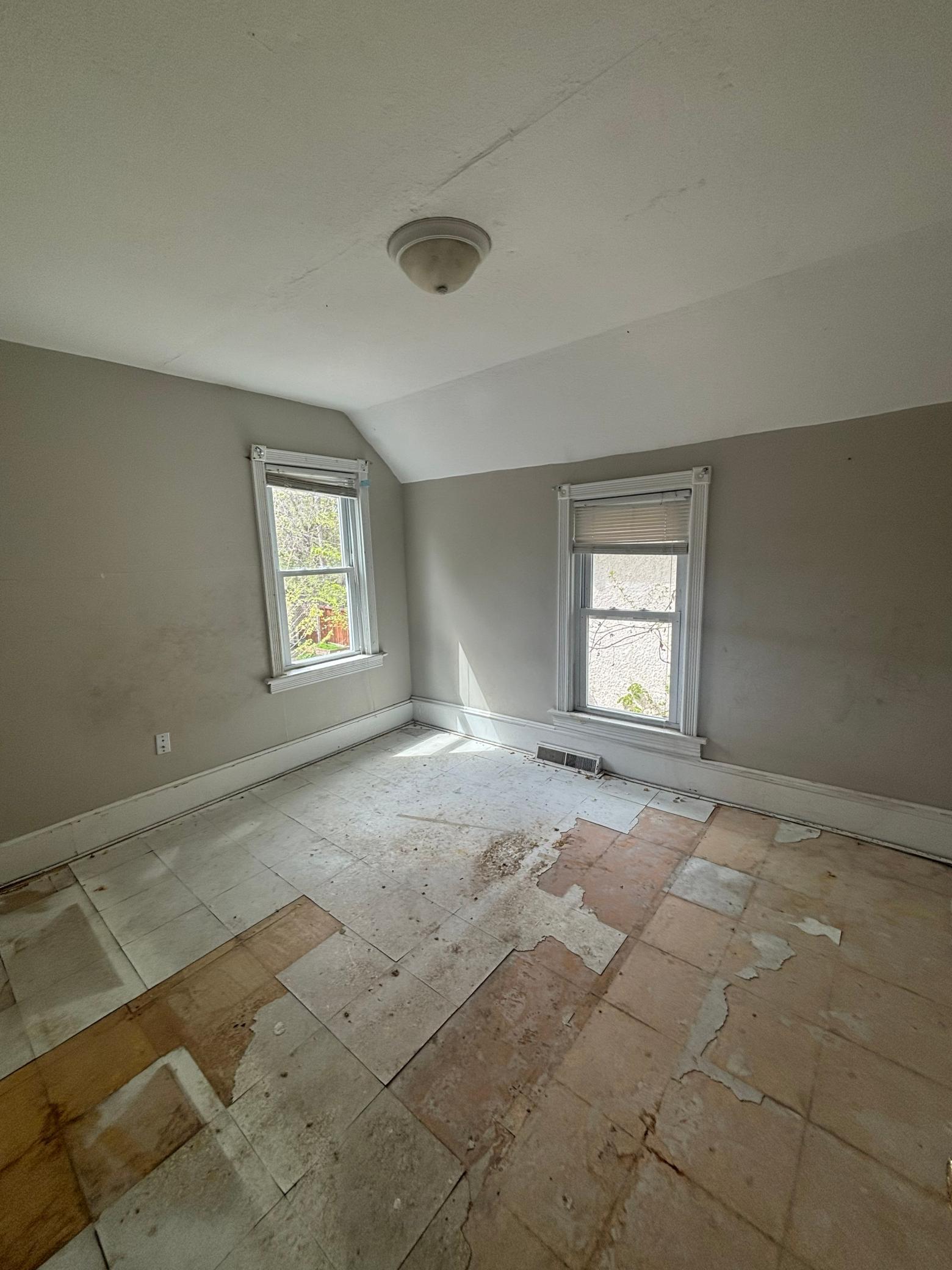3530 19th Avenue S Property Photo 11