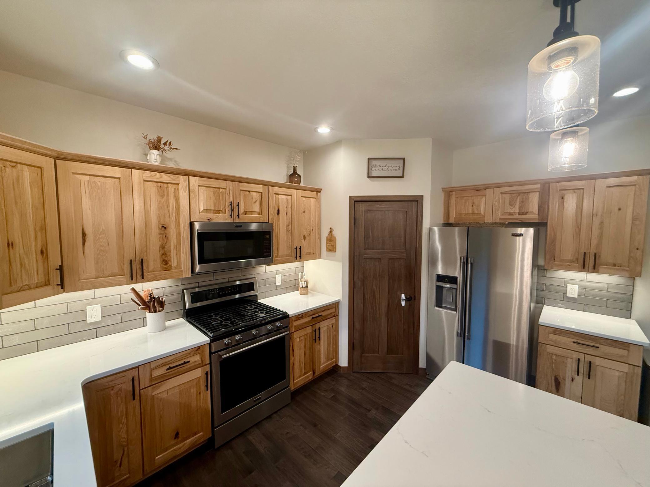 28492 Hogan Avenue Property Photo 9