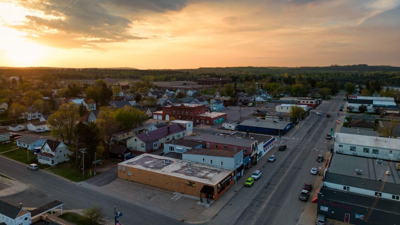 103 Main Street N Property Photo 43