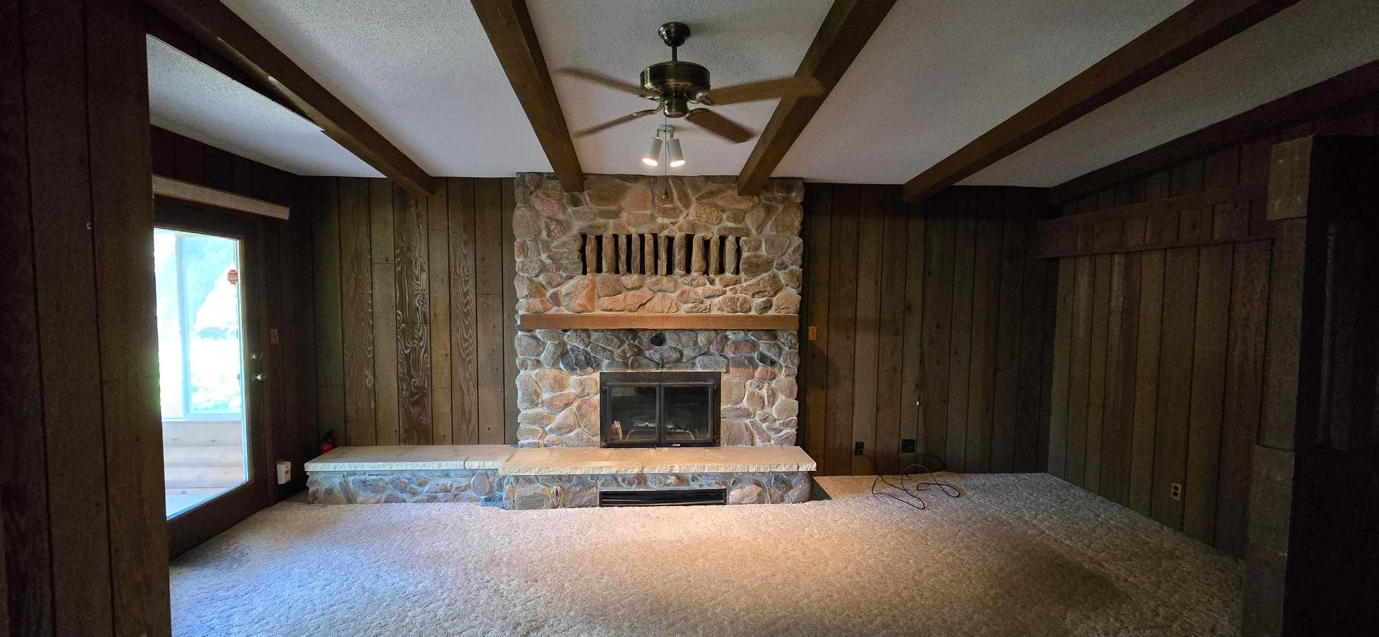 1713 S Shore Drive Property Photo 8