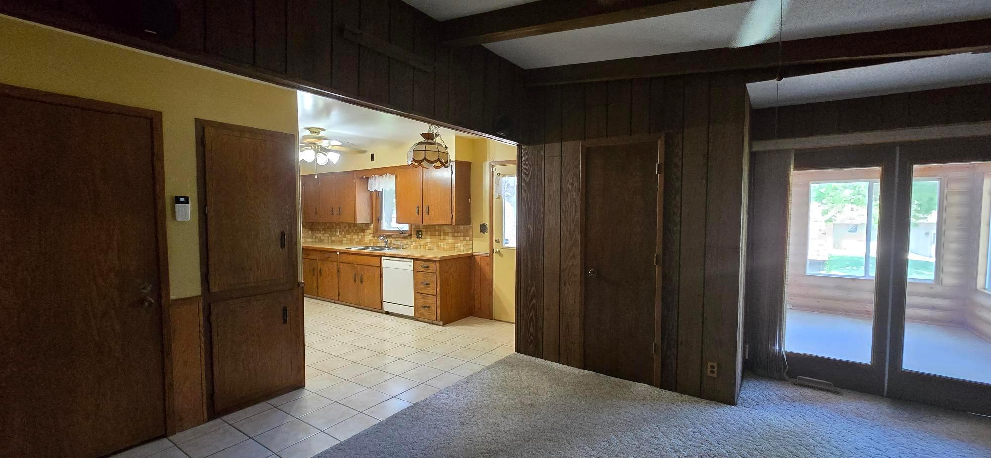 1713 S Shore Drive Property Photo 12