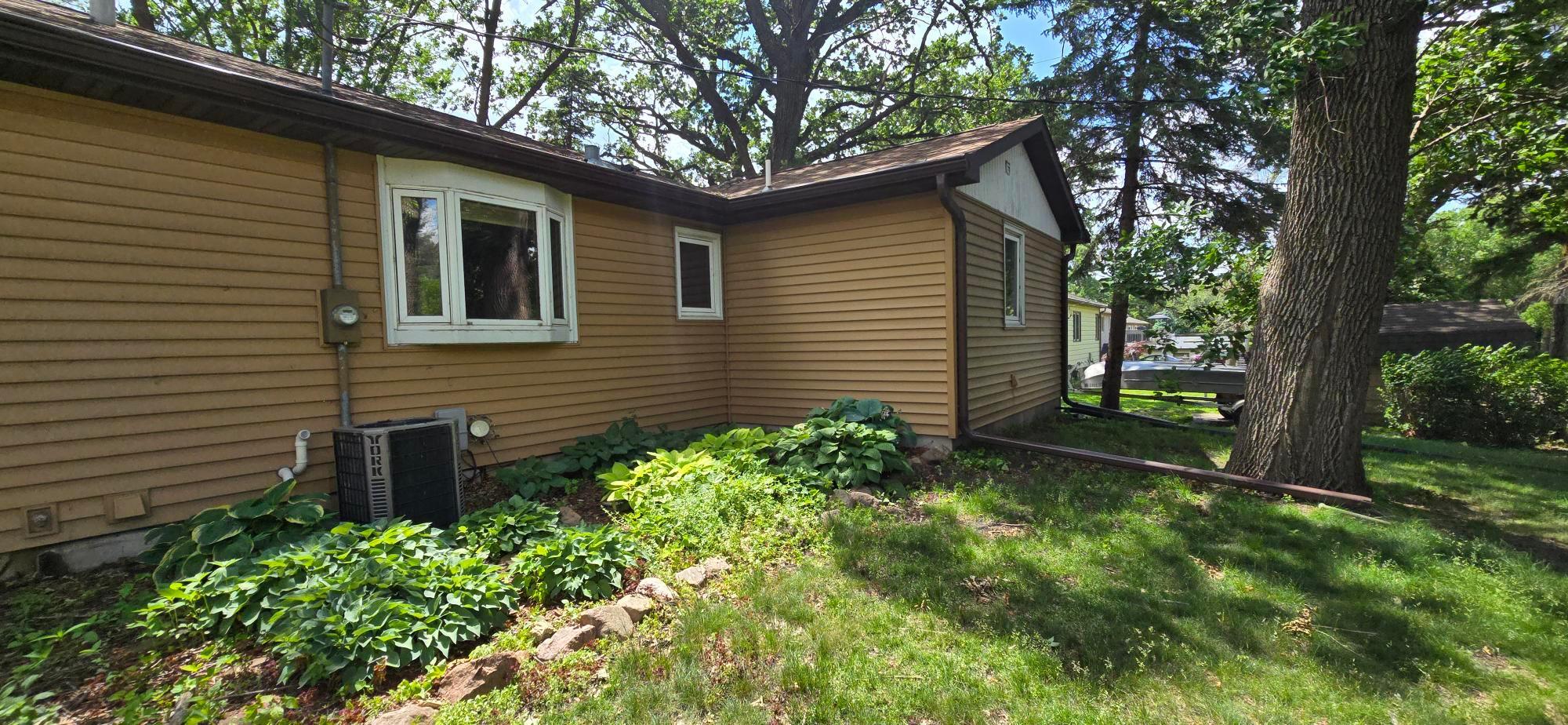 1713 S Shore Drive Property Photo 30