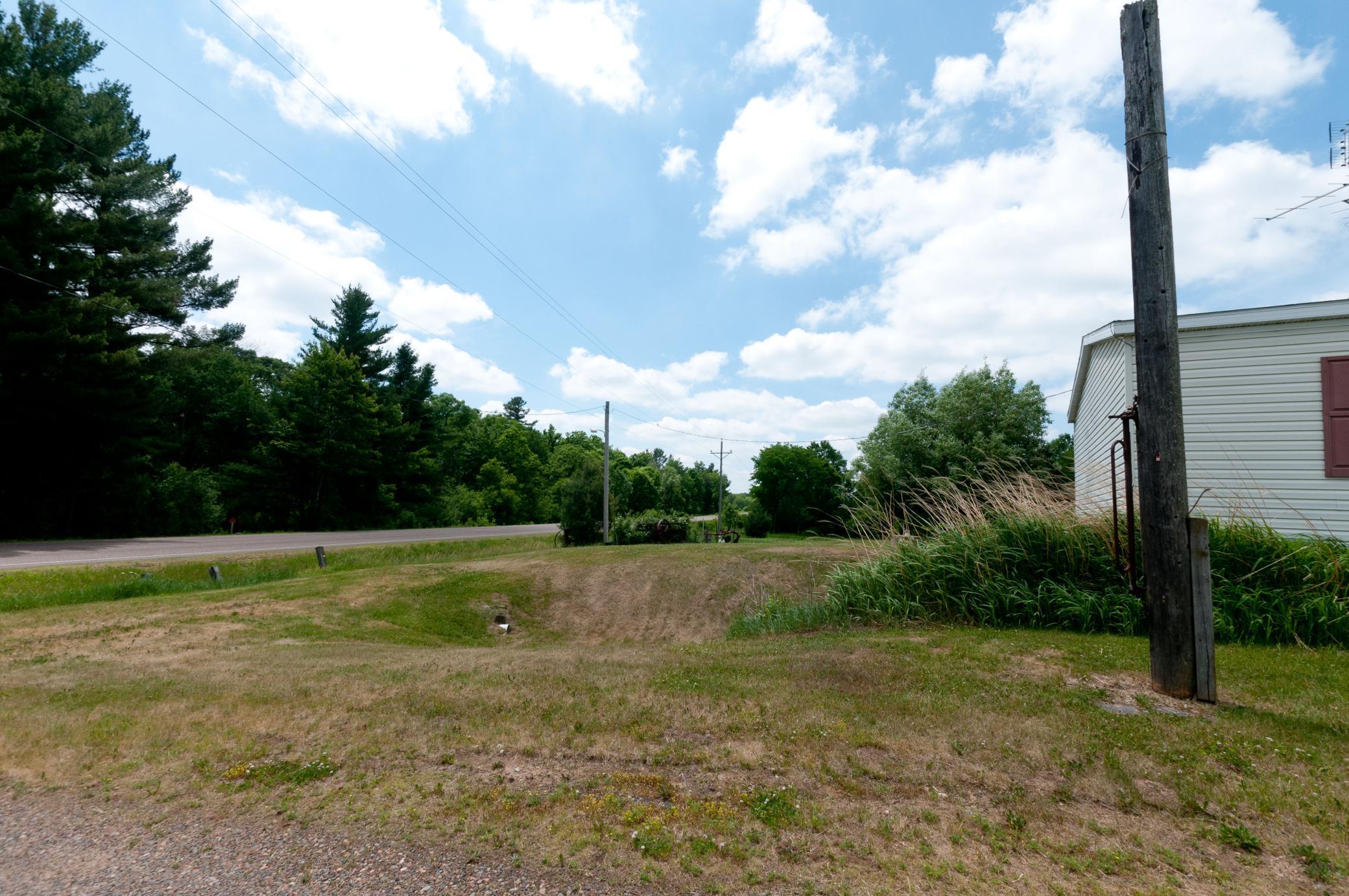 2062 3 1/2 Avenue Property Photo 14