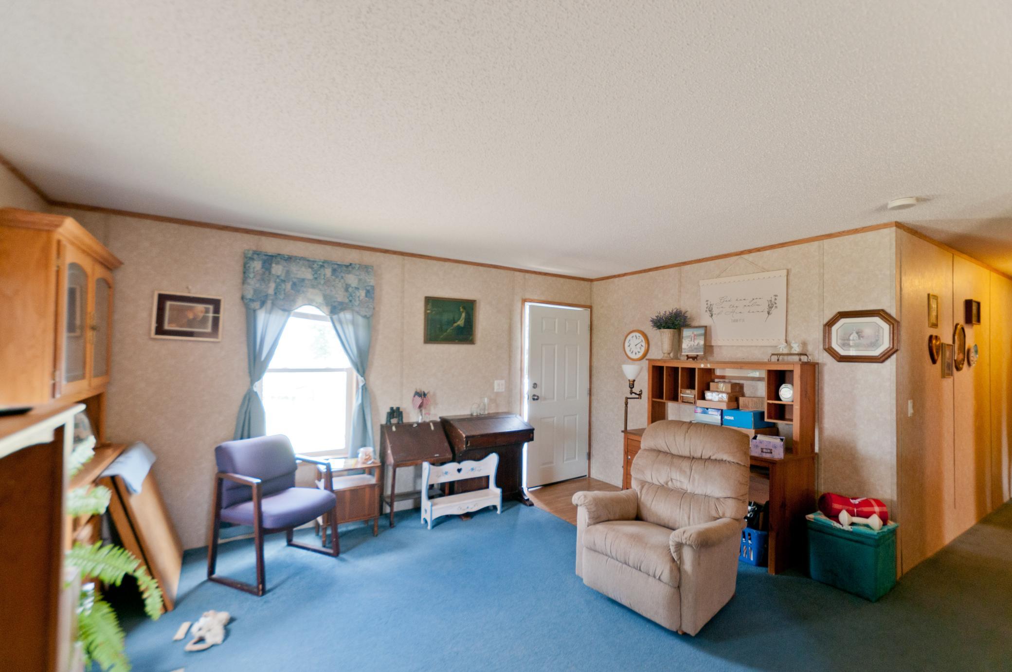 2062 3 1/2 Avenue Property Photo 17