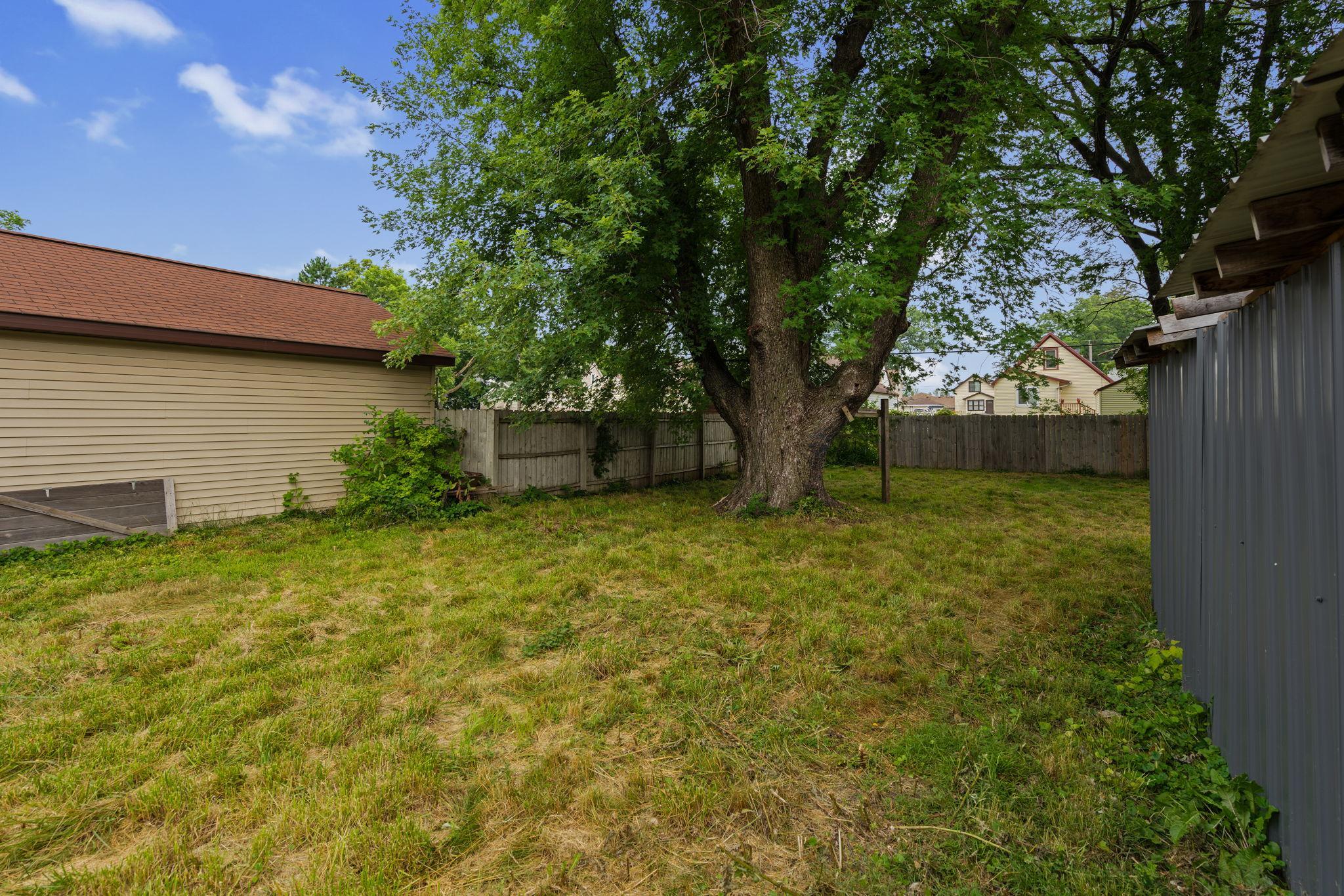 1304 10th Avenue Nw Property Photo 10