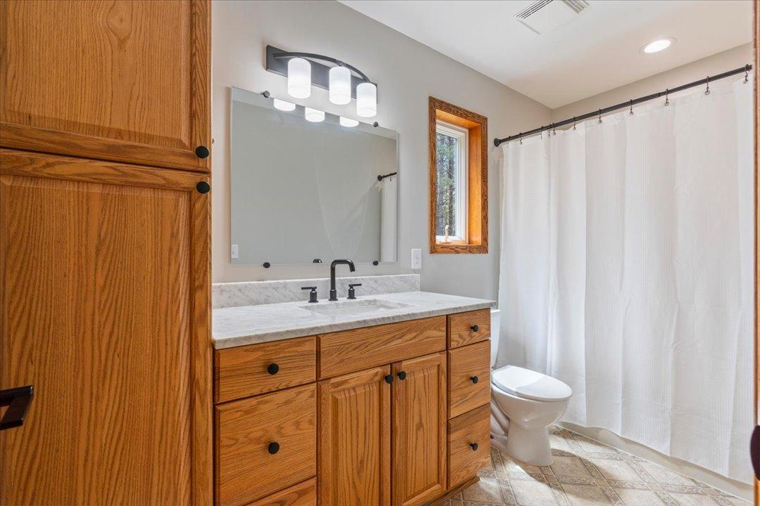 37215 Pine Cone Drive Property Photo 13