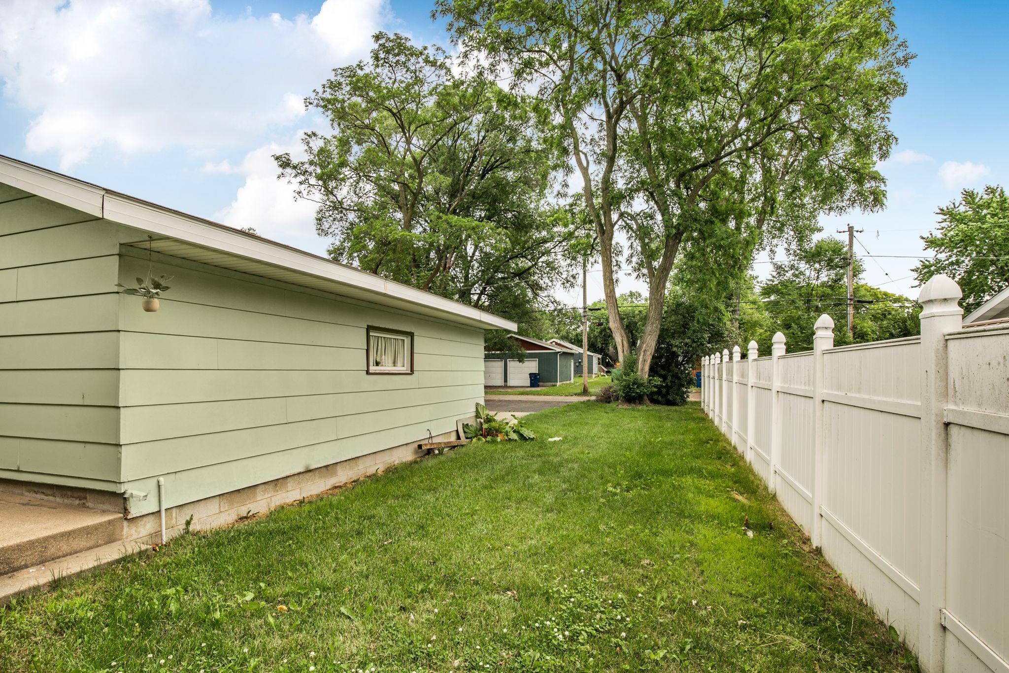 826 21st Avenue N Property Photo 40