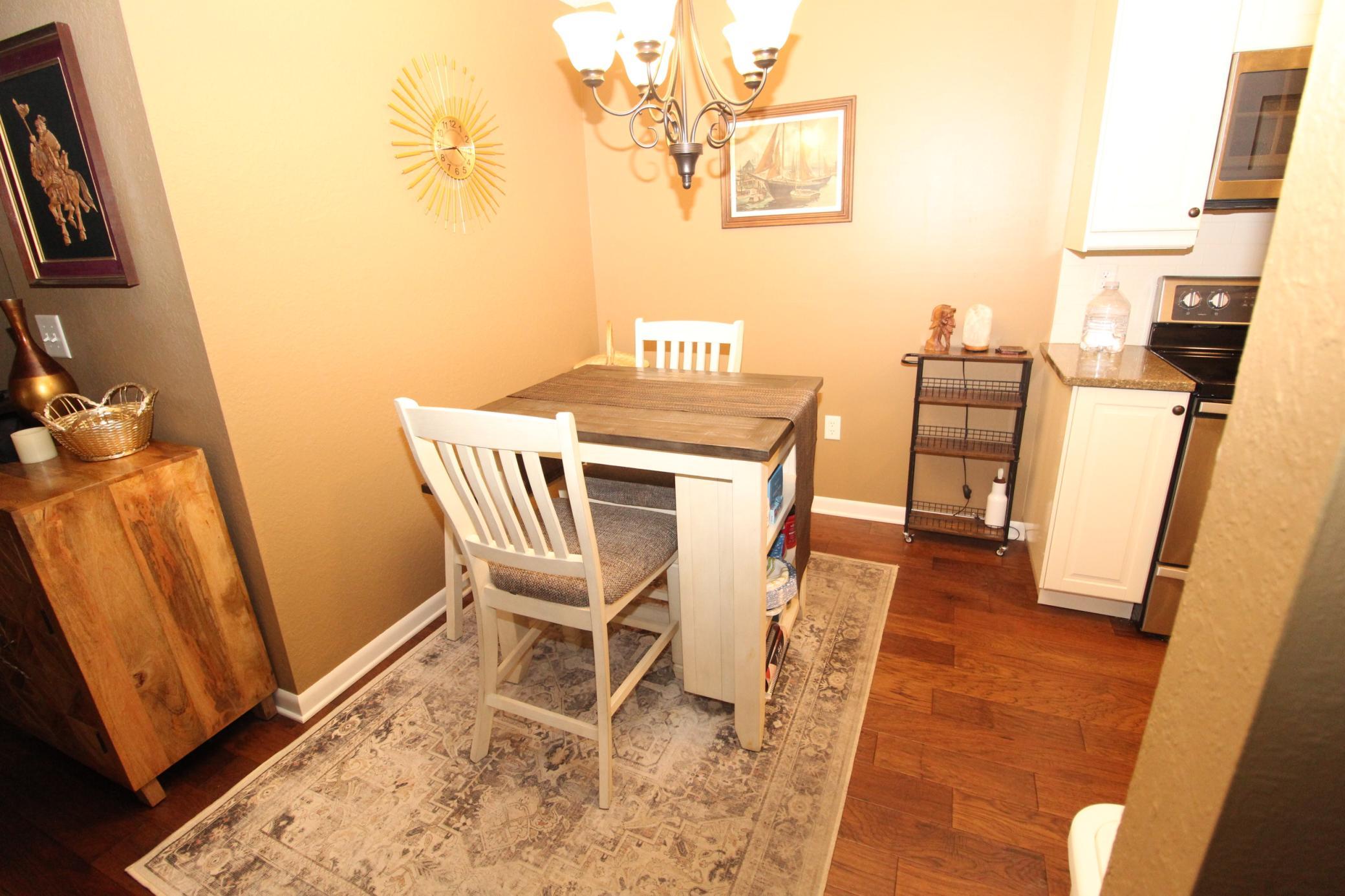 30675 Park Street 211 Property Photo 4
