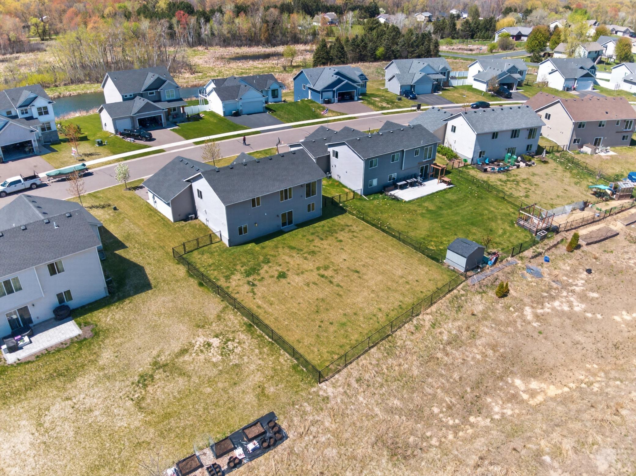 25695 Euclid Avenue Property Photo 53