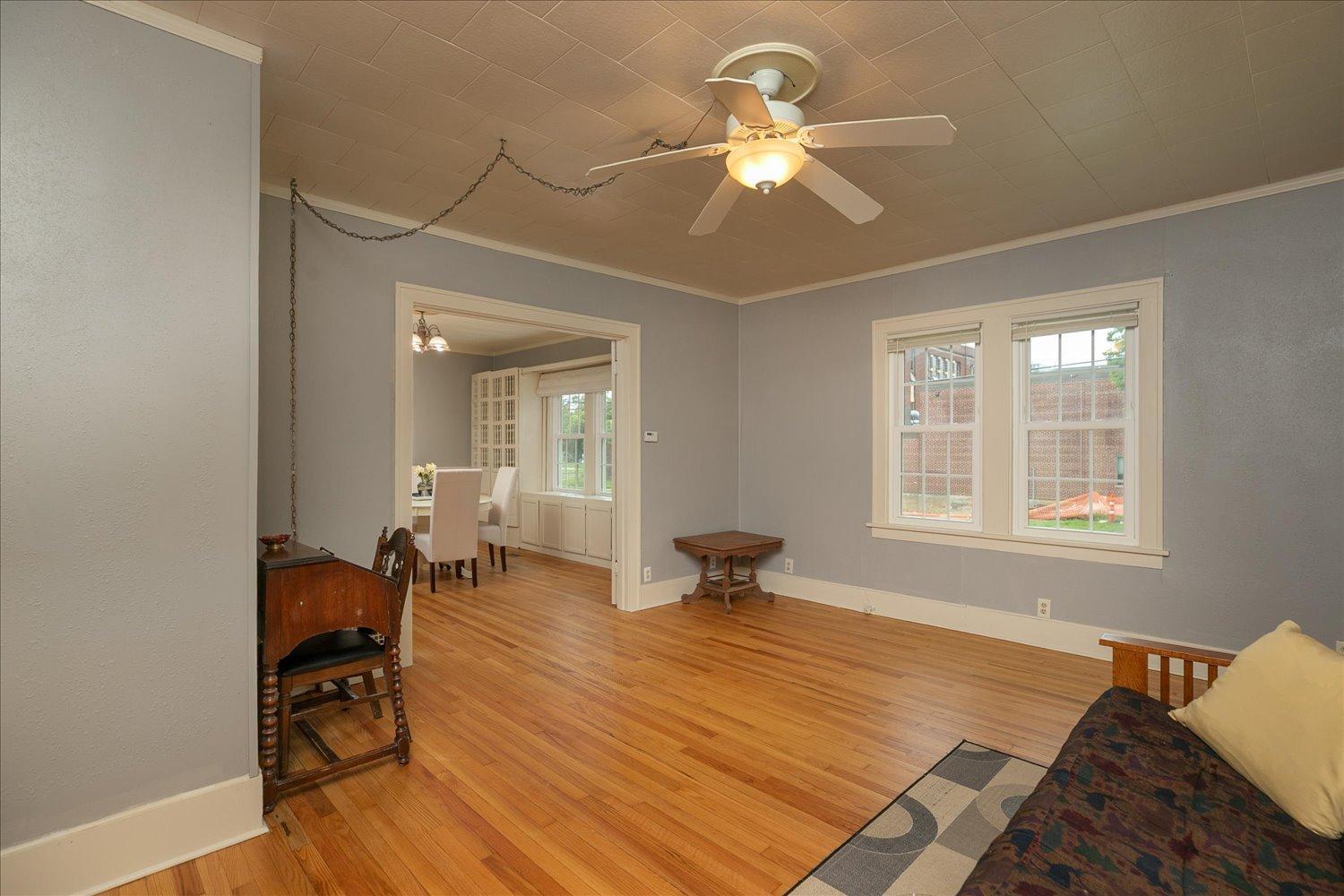 628 4th Avenue Se Property Photo 11