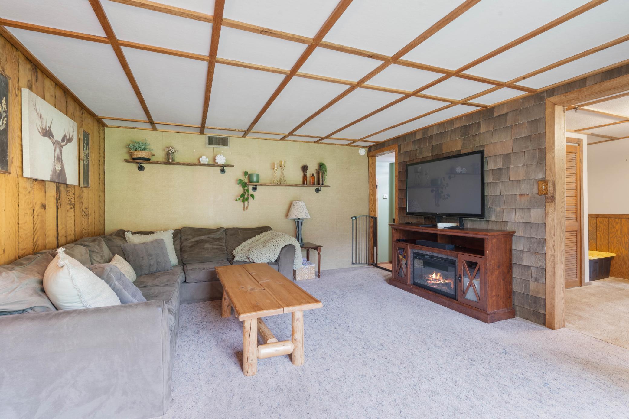 7211 S State Road 35 Property Photo 7