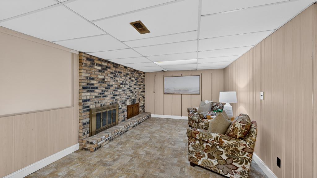 11560 767th Avenue Property Photo 44