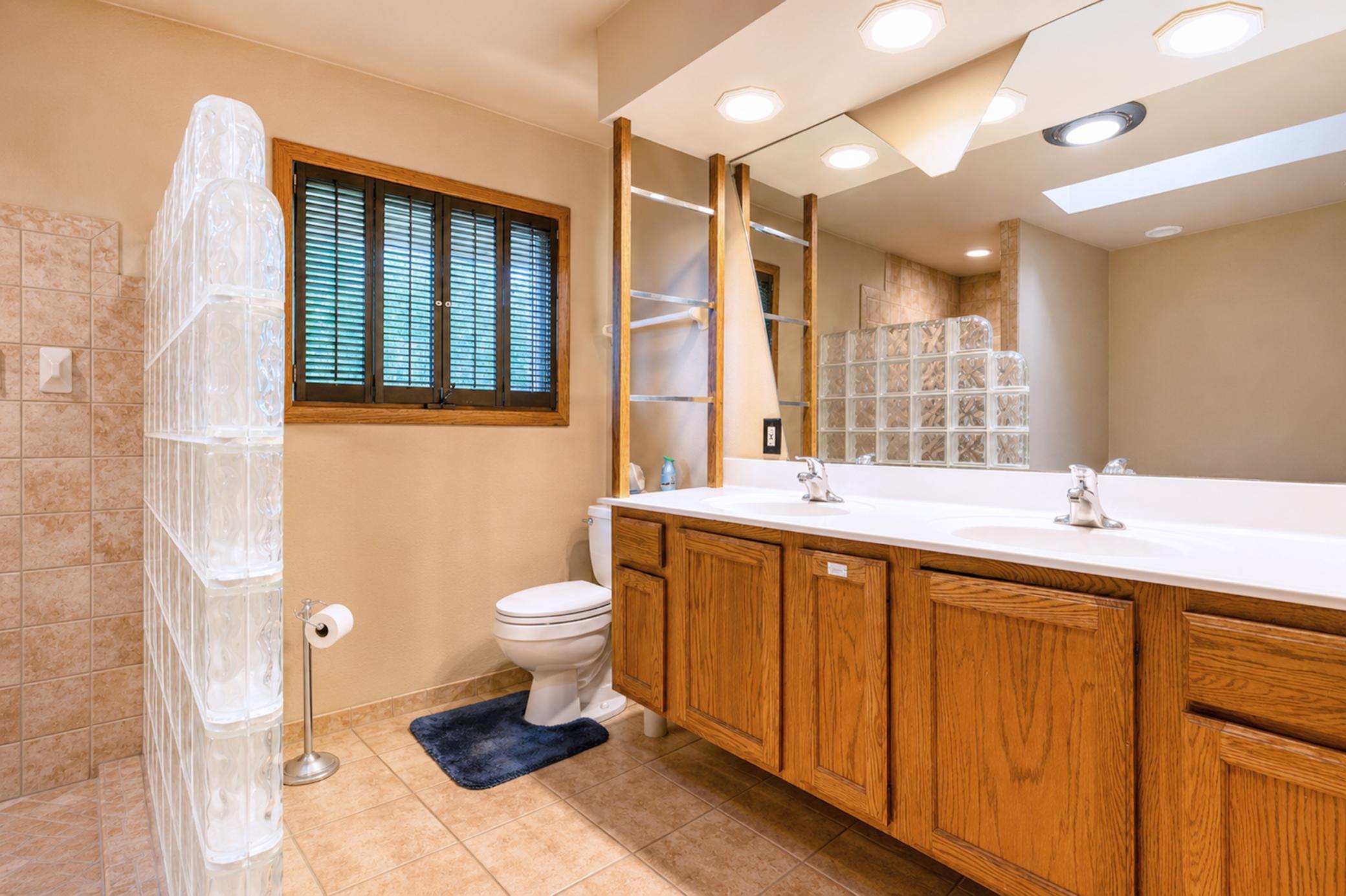 115 South Lane Property Photo 35