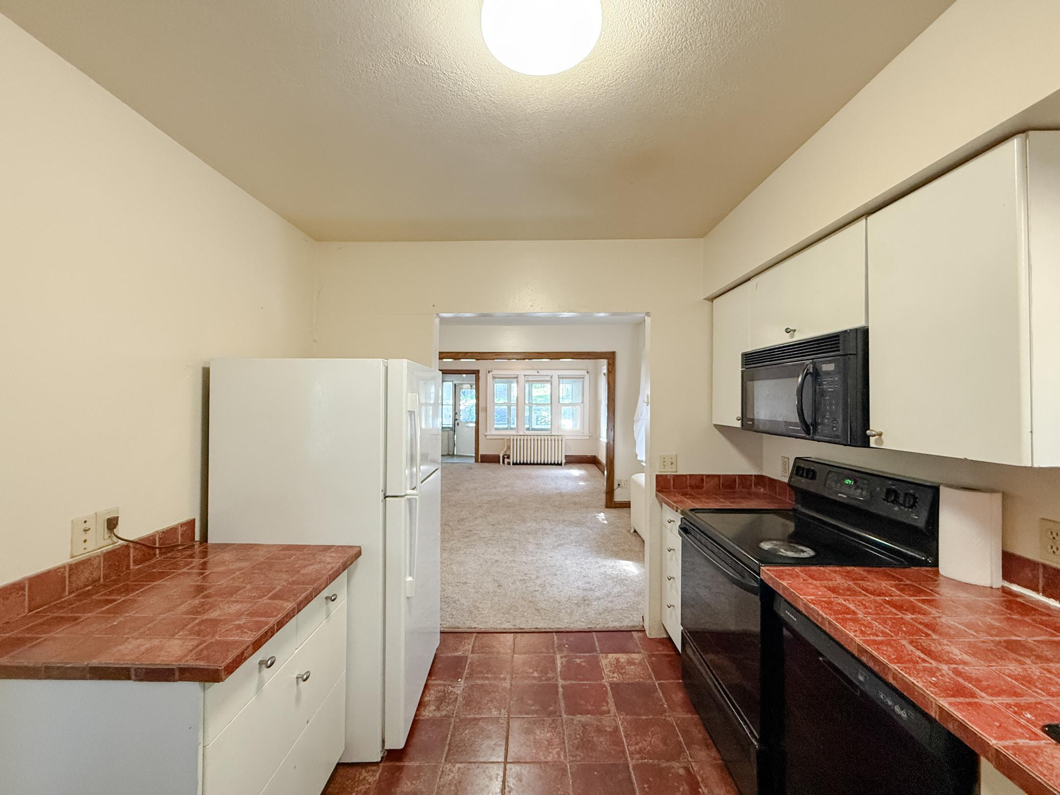1022 Wakefield Avenue Property Photo 8