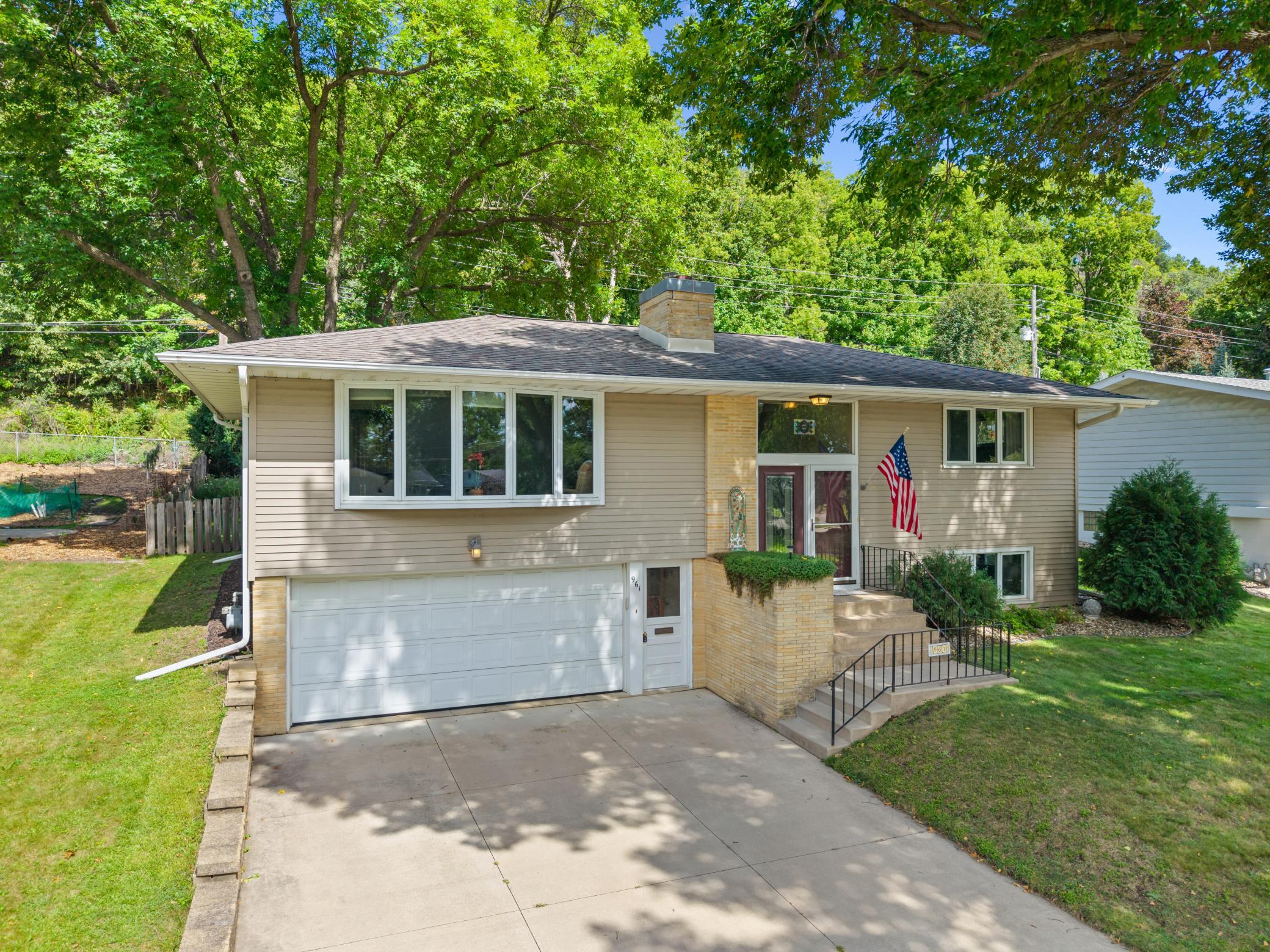 961 11 1/4 Street Sw Property Photo 1