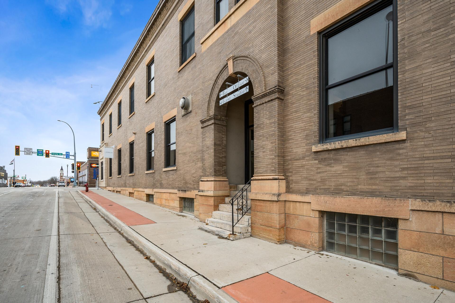 100 State Street N Property Photo 33