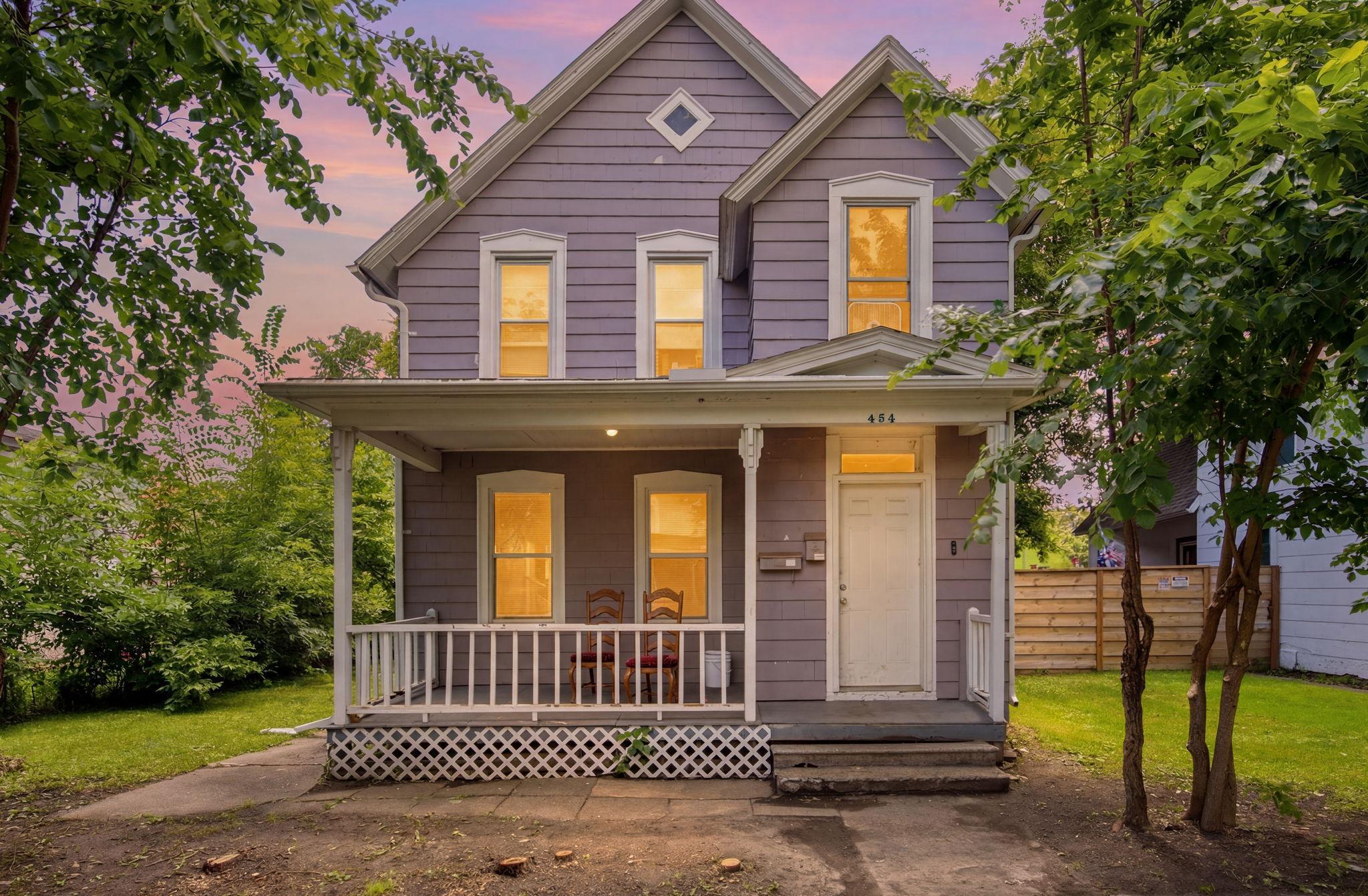 454 Sherburne Avenue Property Photo 1