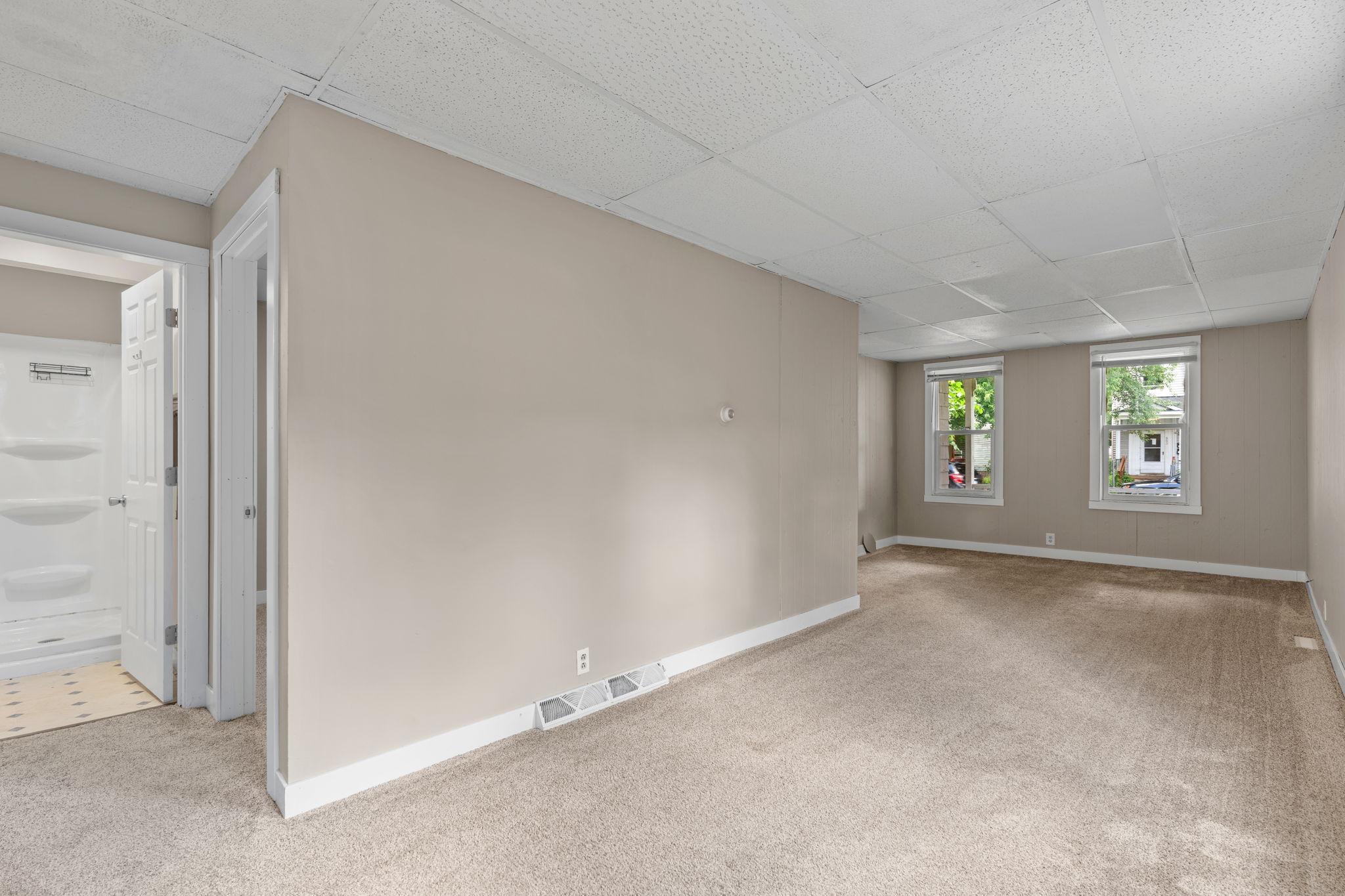 454 Sherburne Avenue Property Photo 8