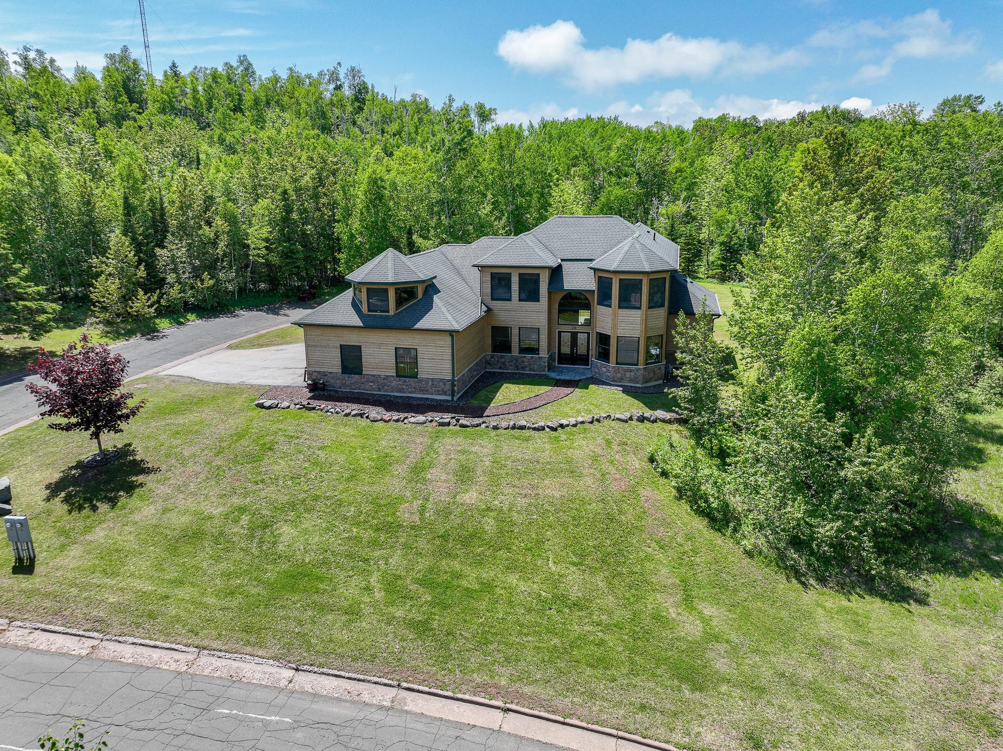 28 Quincy Drive Property Photo 2