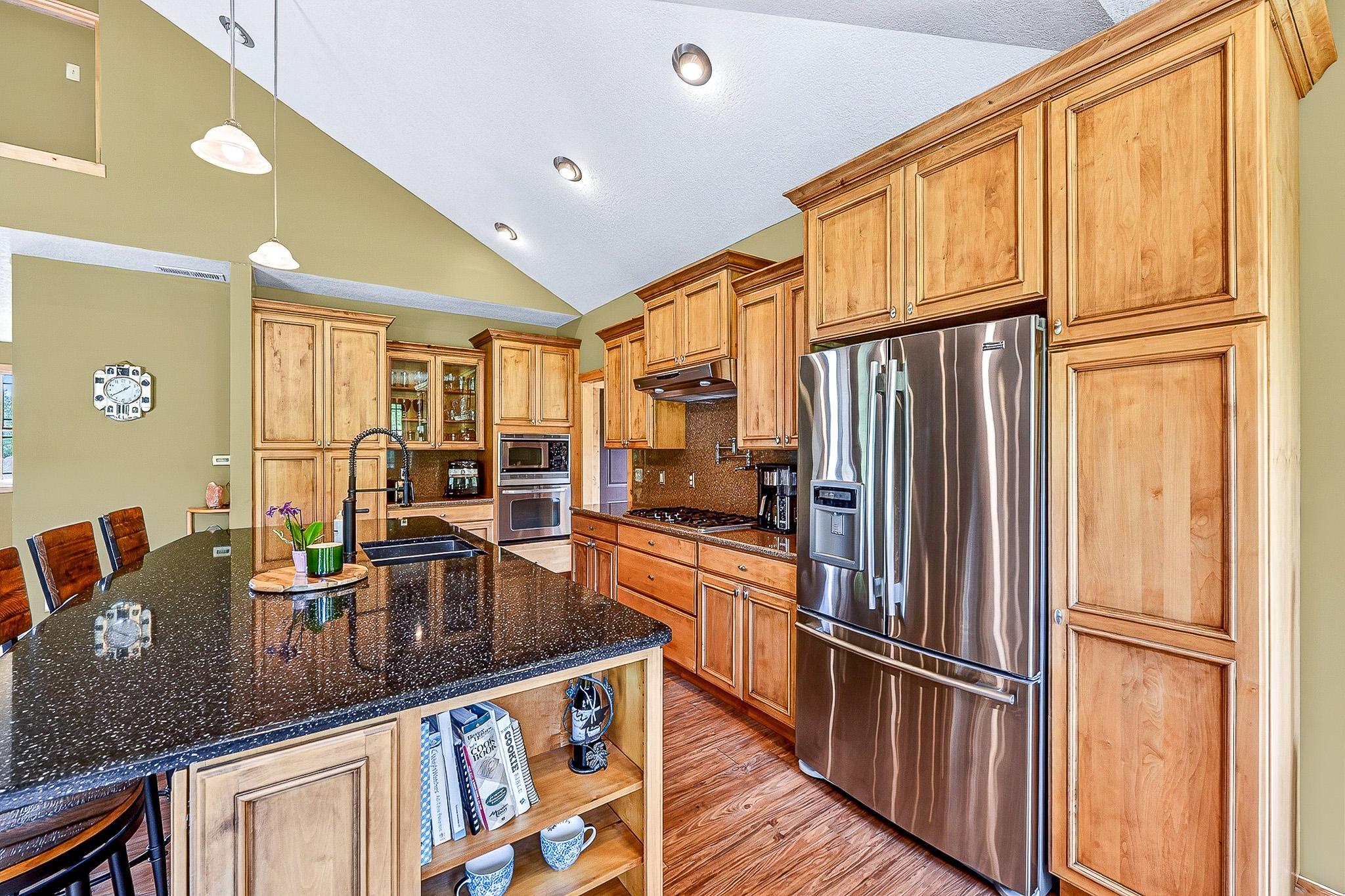 28 Quincy Drive Property Photo 9