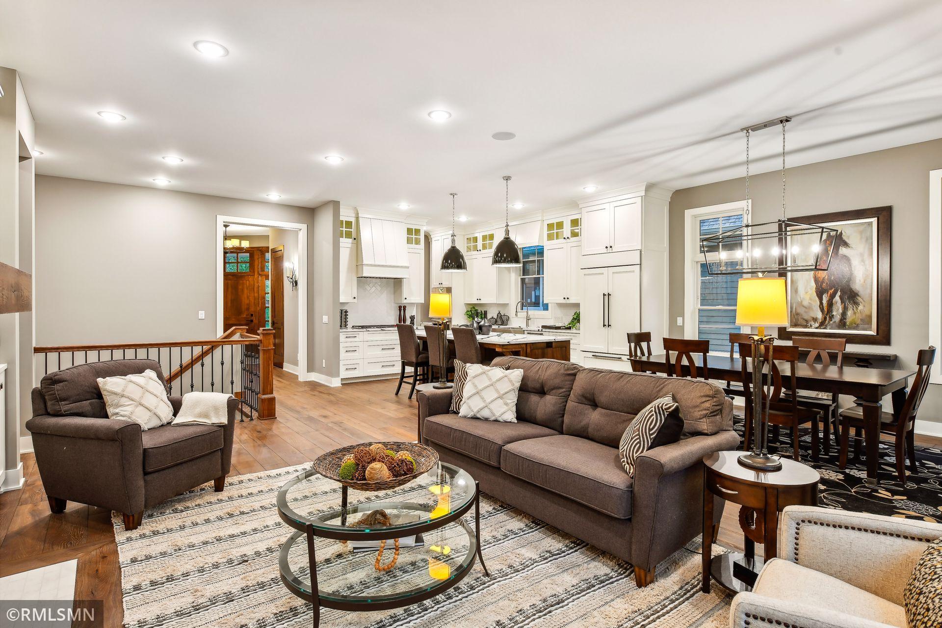 1230 Greenway Pass Property Photo 6