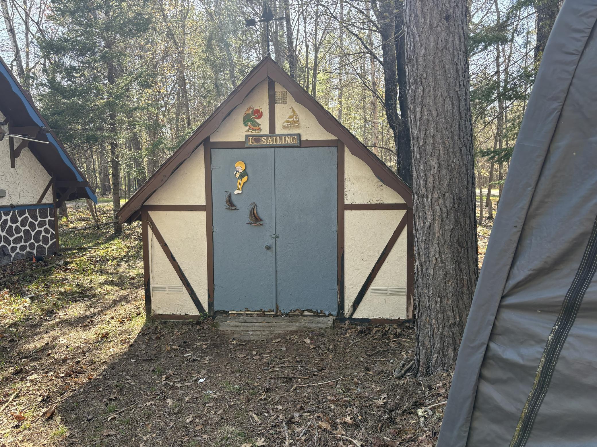 10912 S Fork Road Property Photo 6