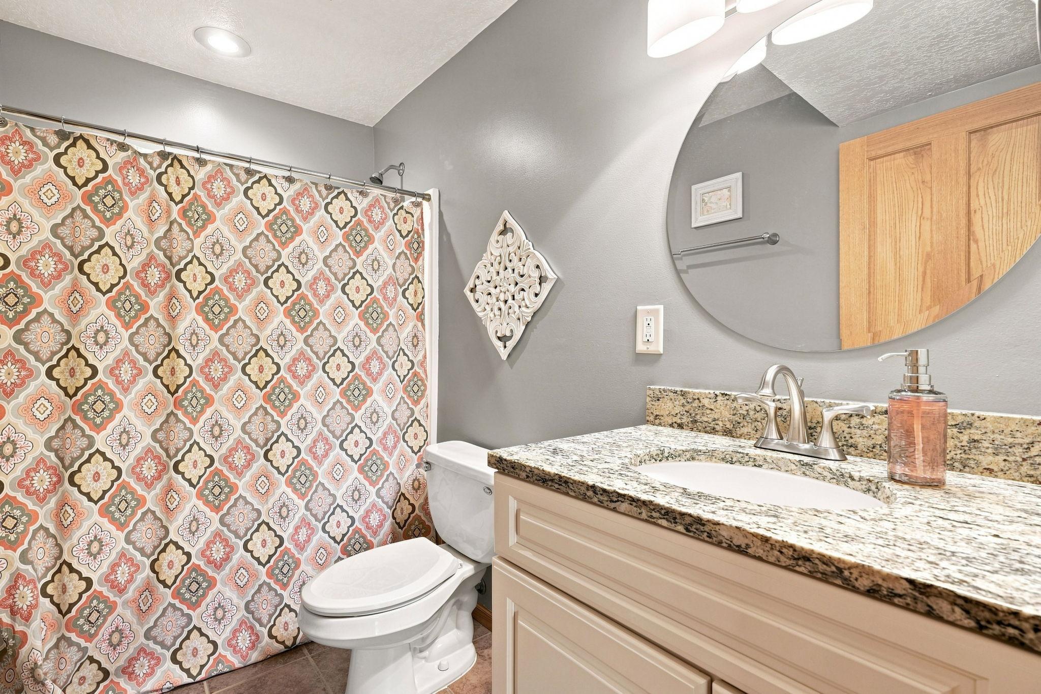 2412 Maple Court Property Photo 40